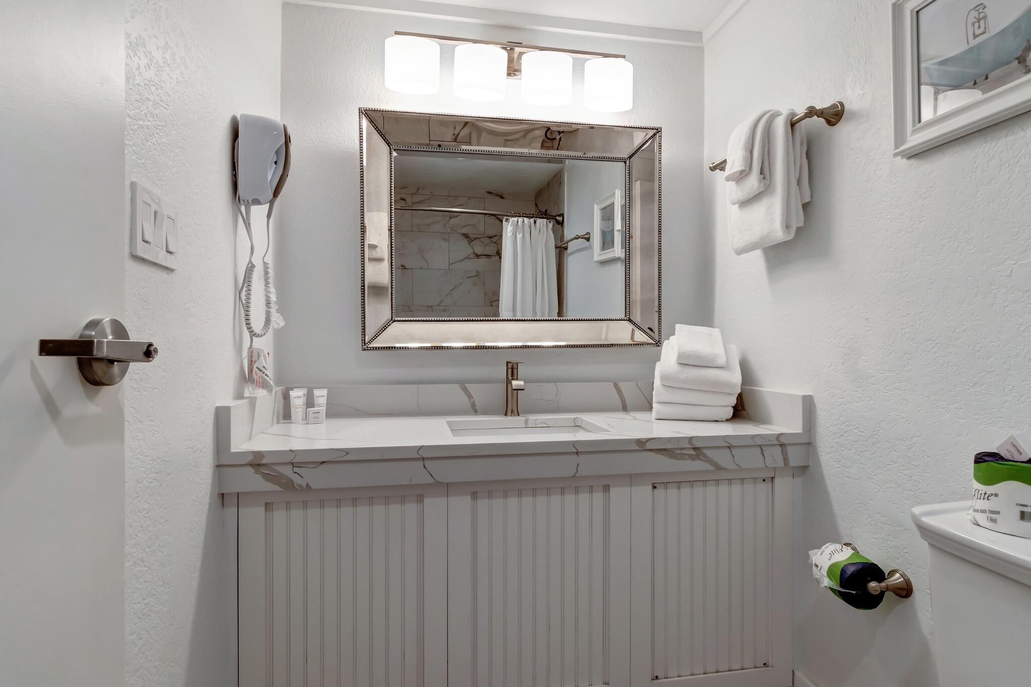 BAYSIDE CONDO SANDESTIN - Residential