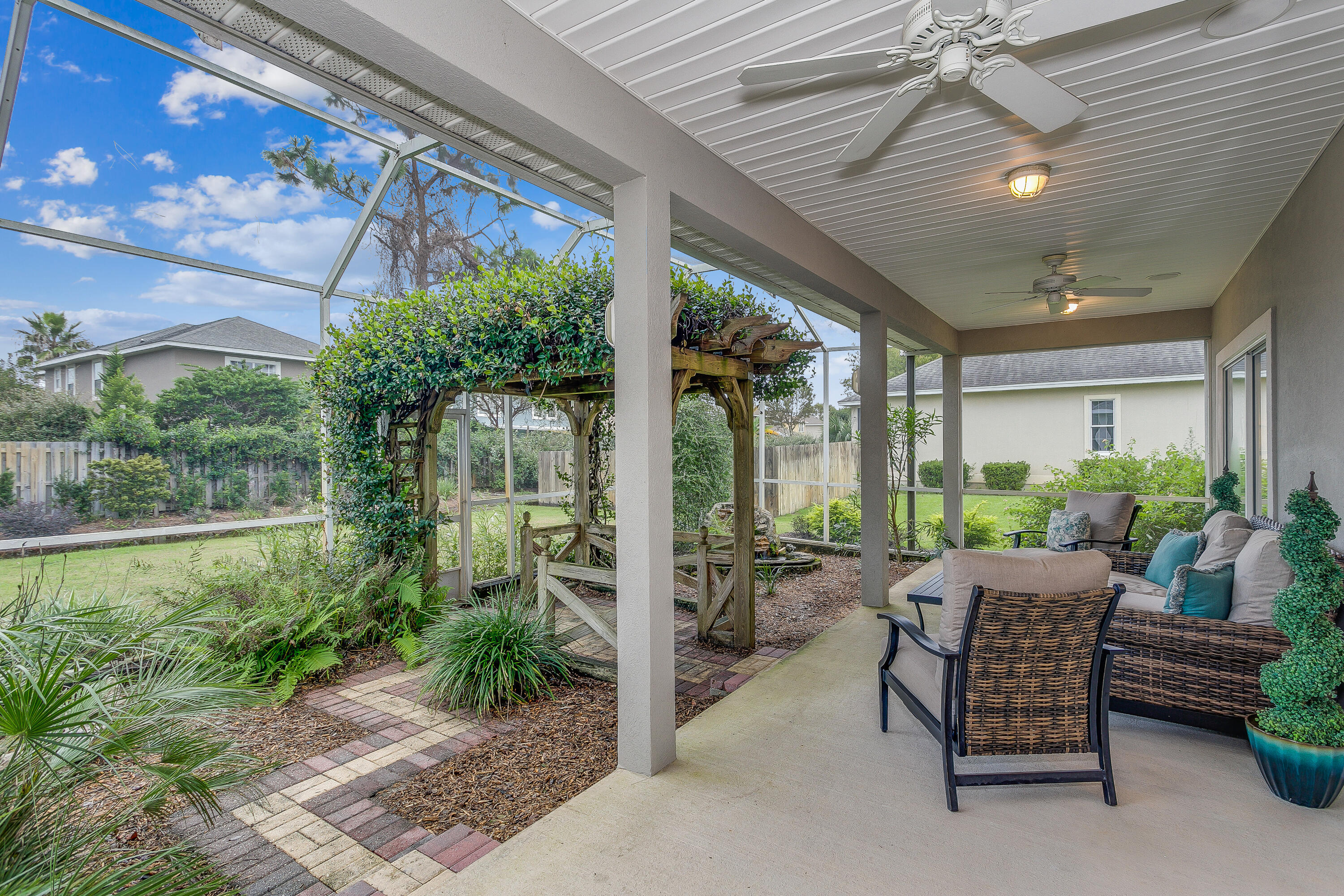 BAYWINDS GOLF ESTATES PH 3 - Residential