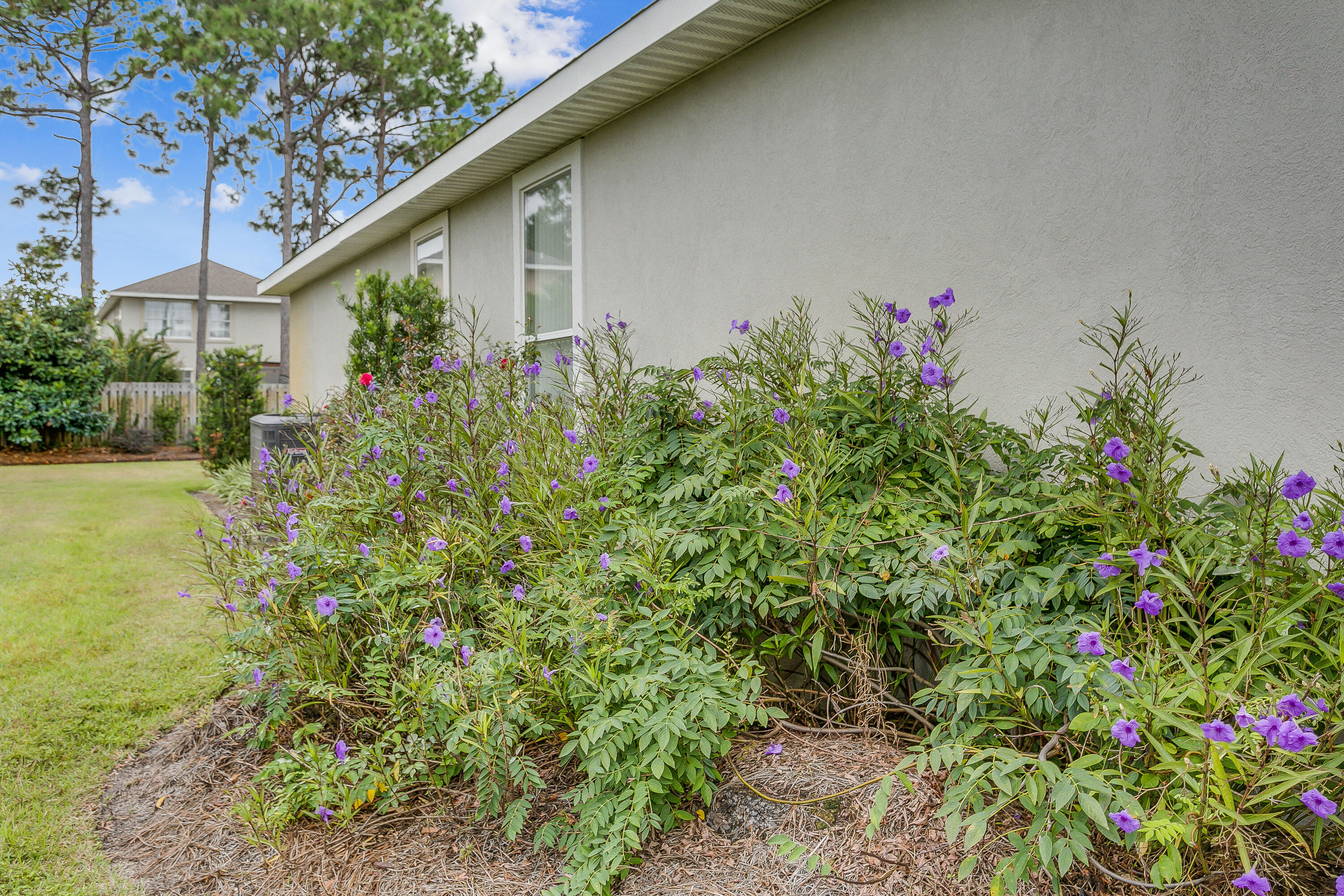 BAYWINDS GOLF ESTATES PH 3 - Residential