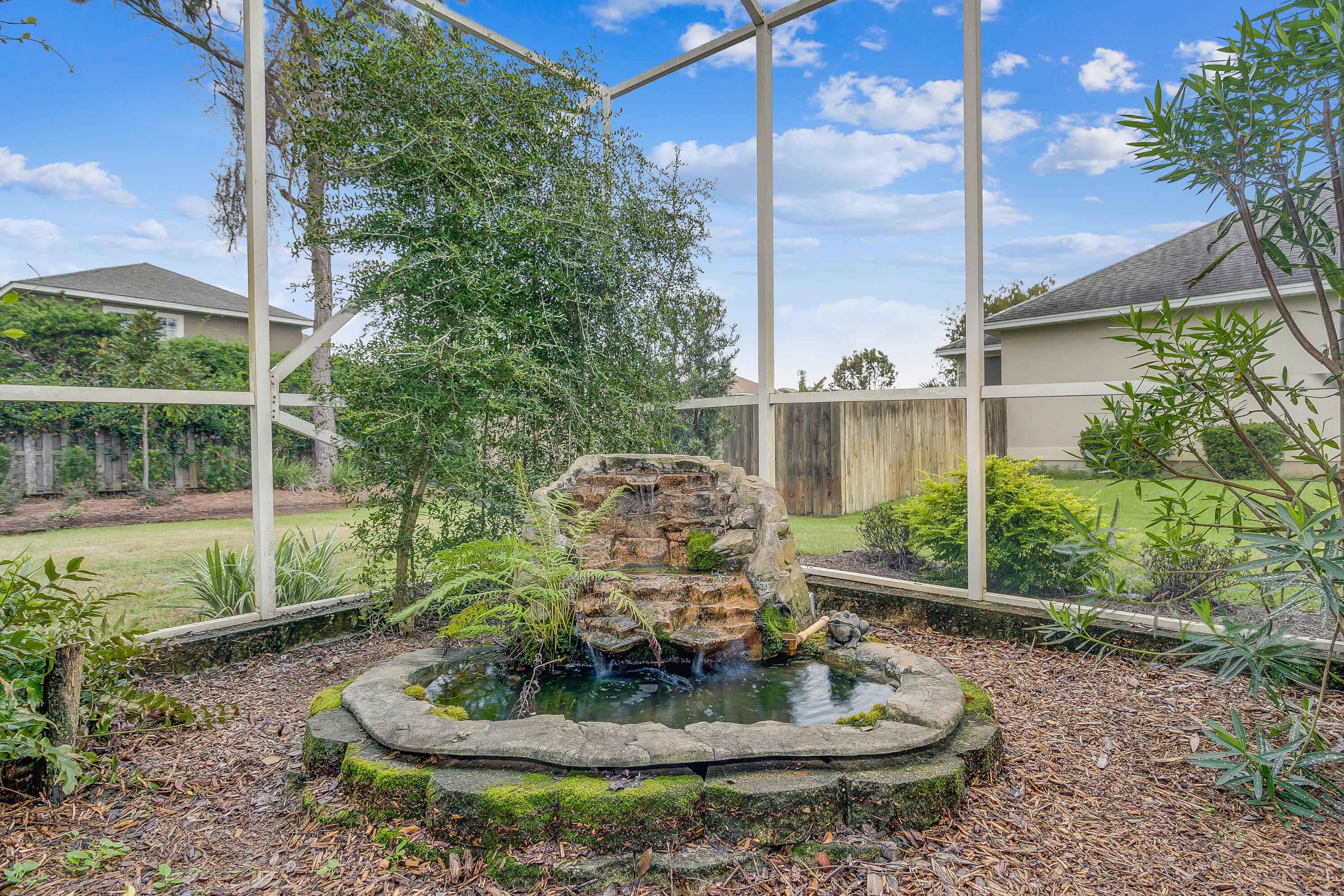 BAYWINDS GOLF ESTATES PH 3 - Residential