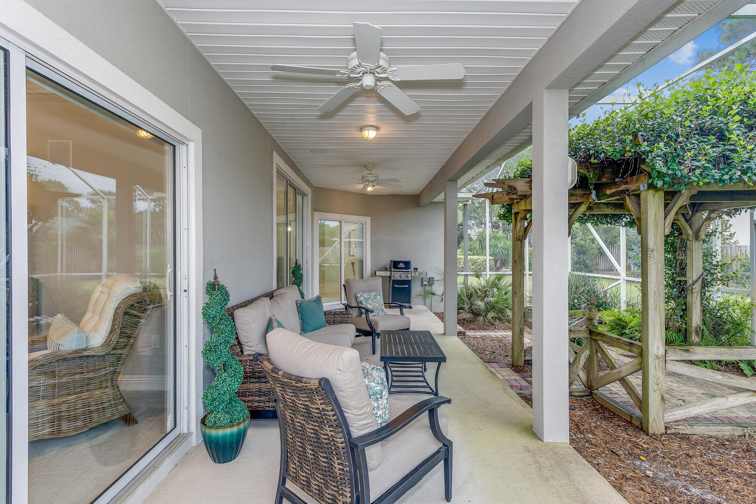 BAYWINDS GOLF ESTATES PH 3 - Residential