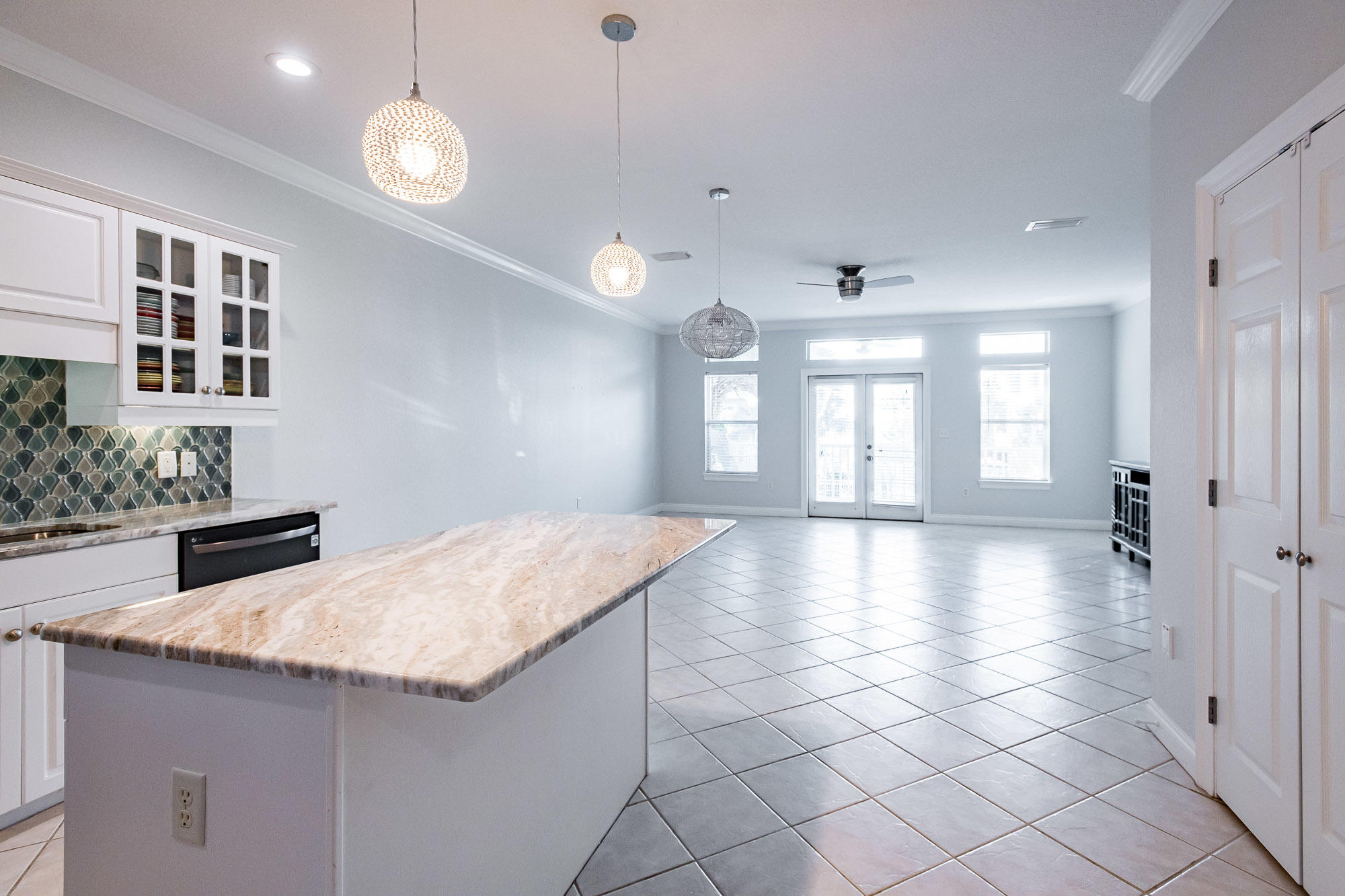 DUNE BREEZE VILLAS - Residential