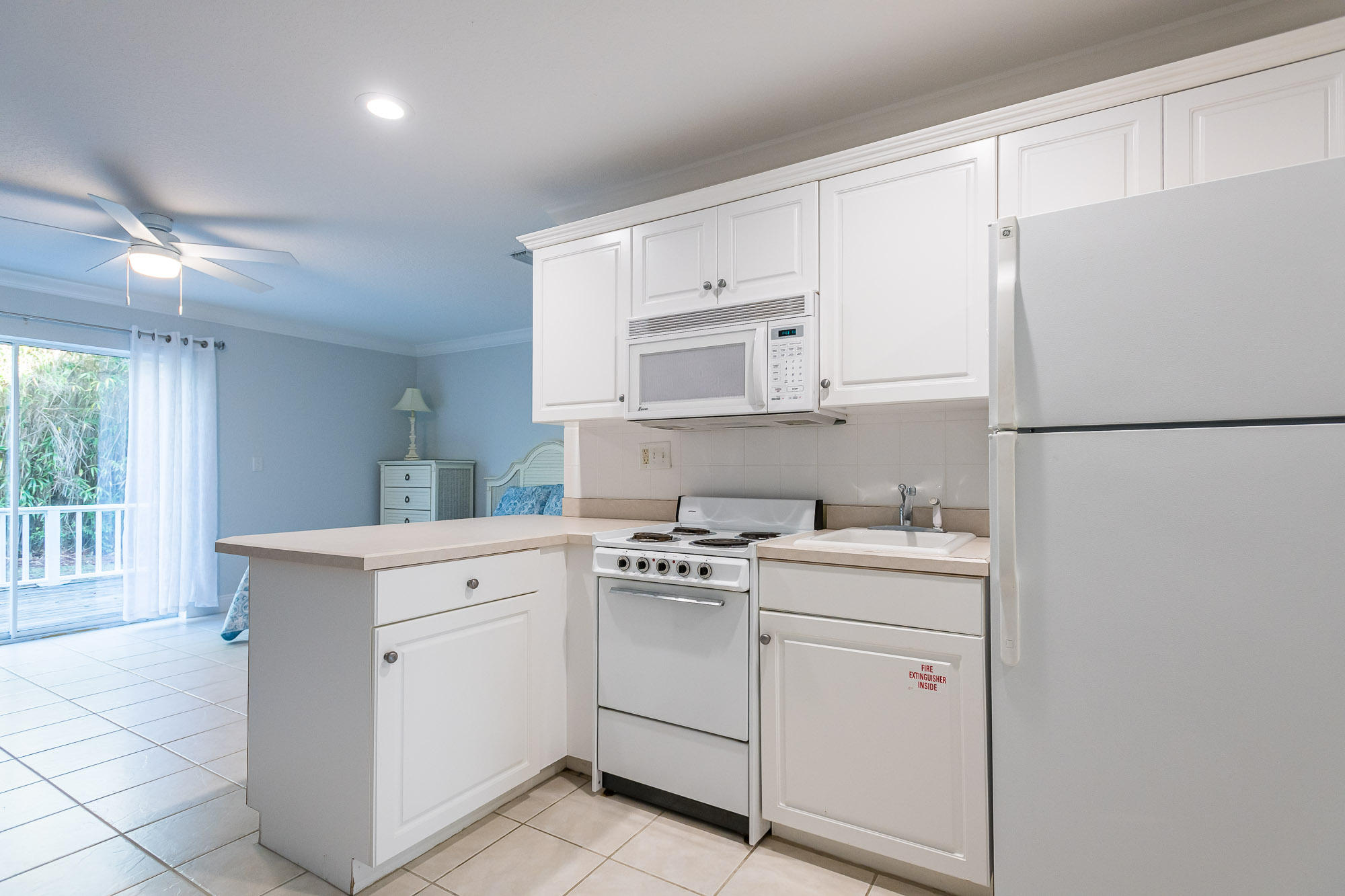 DUNE BREEZE VILLAS - Residential