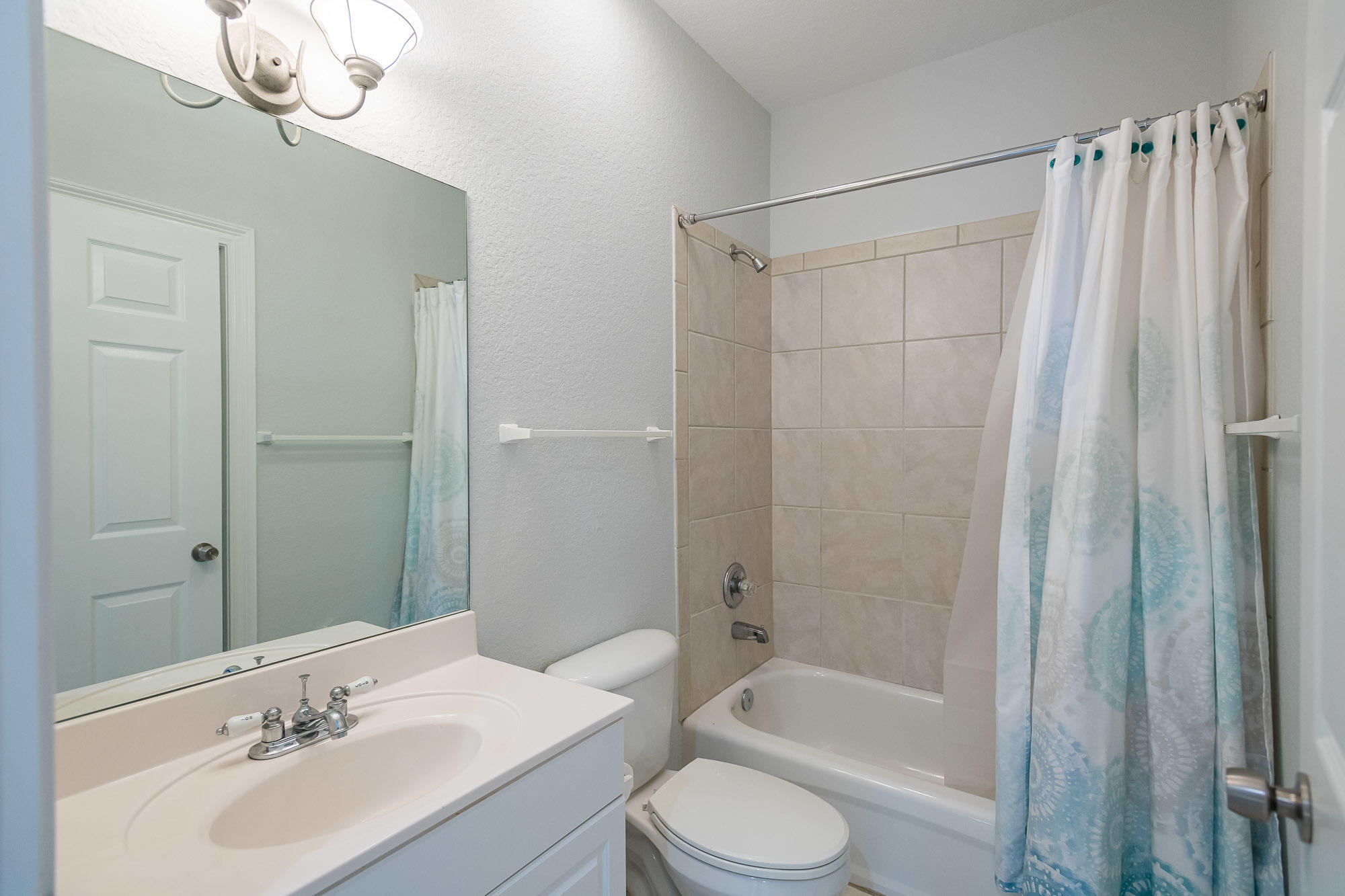 DUNE BREEZE VILLAS - Residential