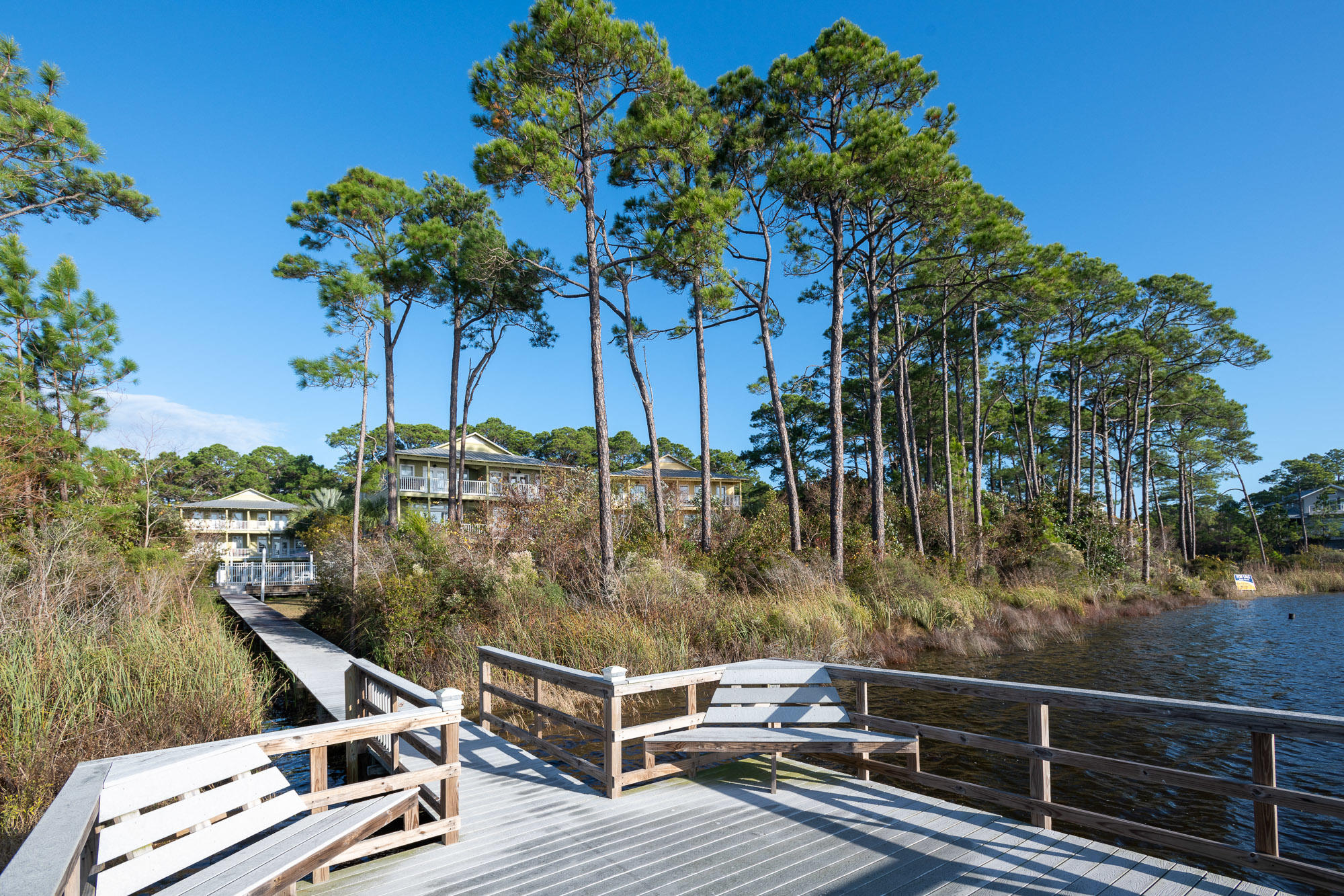 DUNE BREEZE VILLAS - Residential