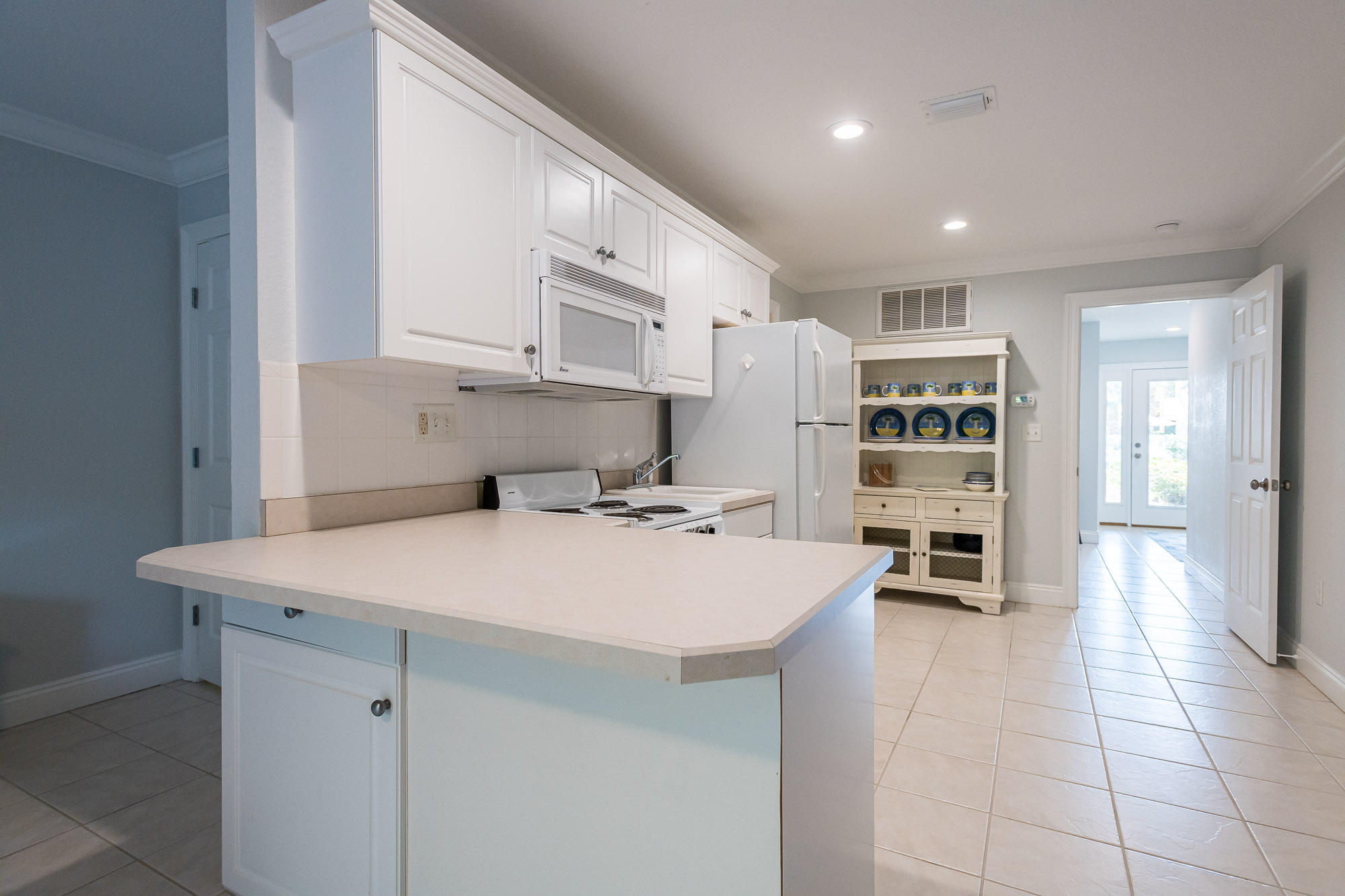 DUNE BREEZE VILLAS - Residential