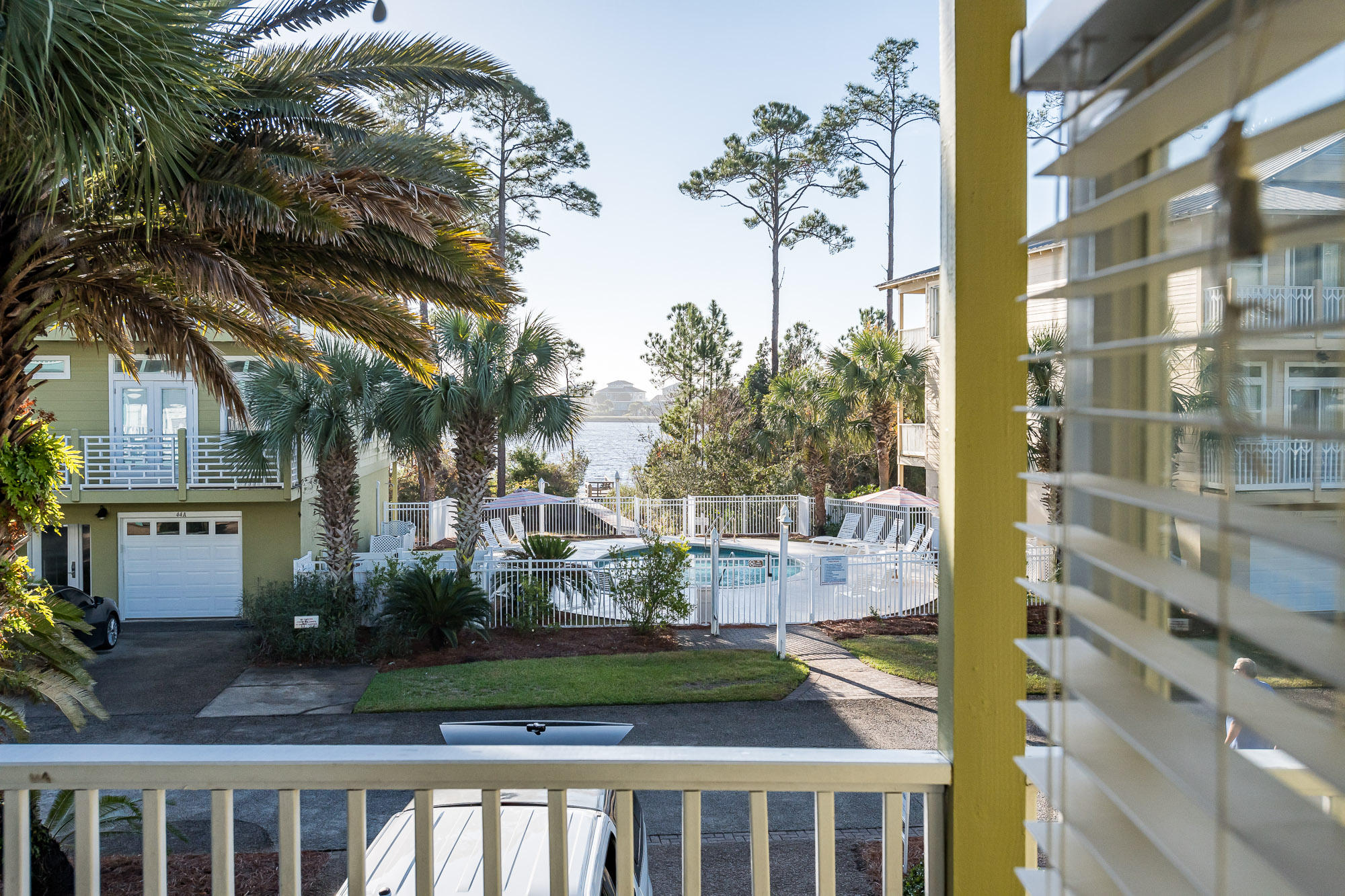 DUNE BREEZE VILLAS - Residential