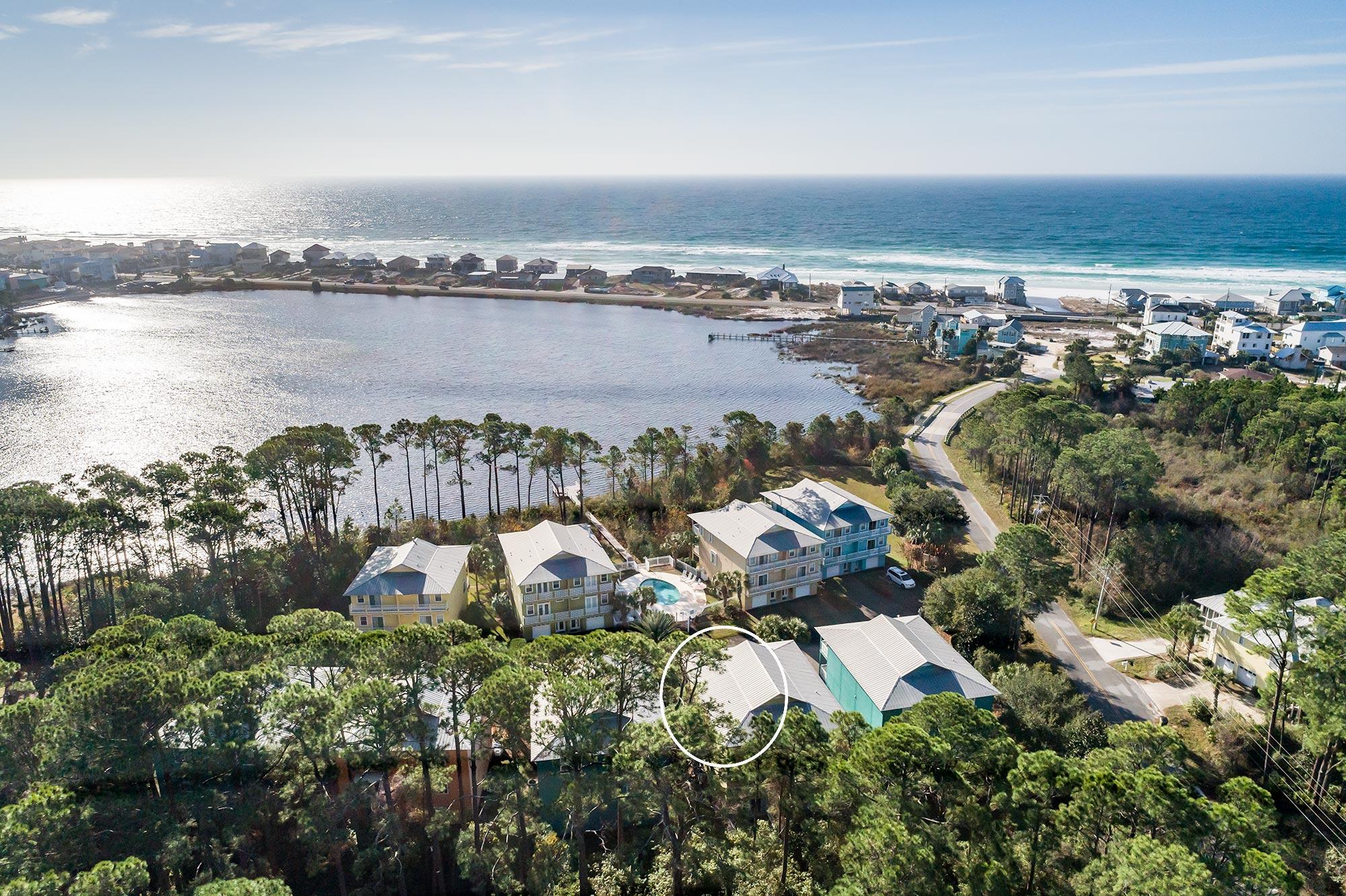 DUNE BREEZE VILLAS - Residential