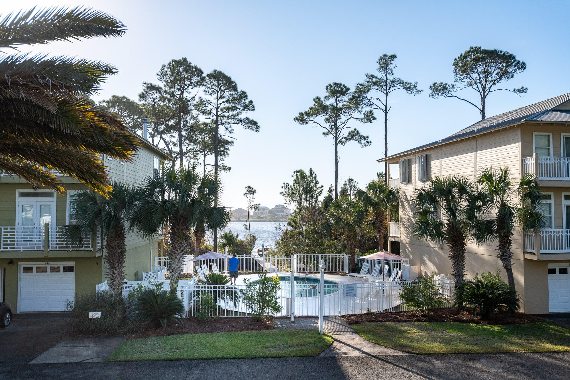 DUNE BREEZE VILLAS - Residential