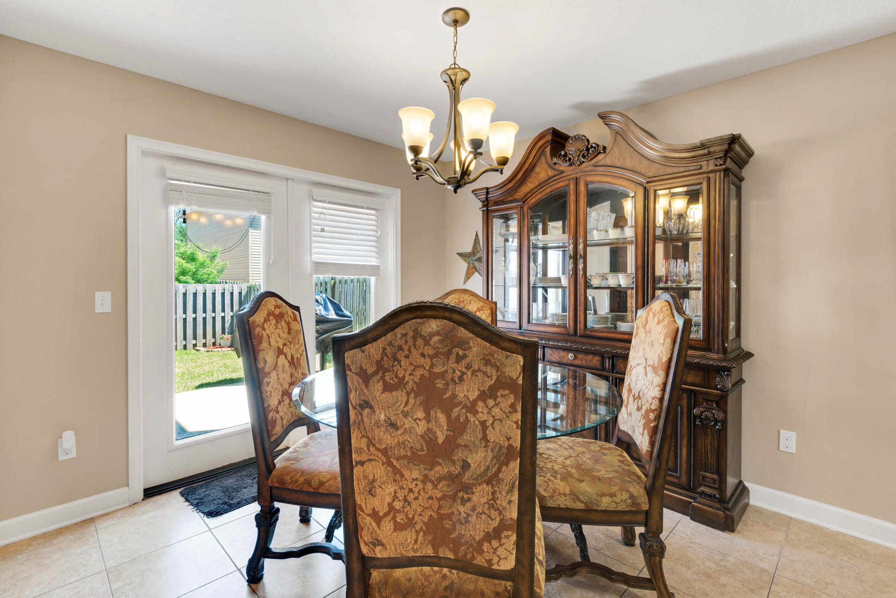 SUMMERWOOD - Residential