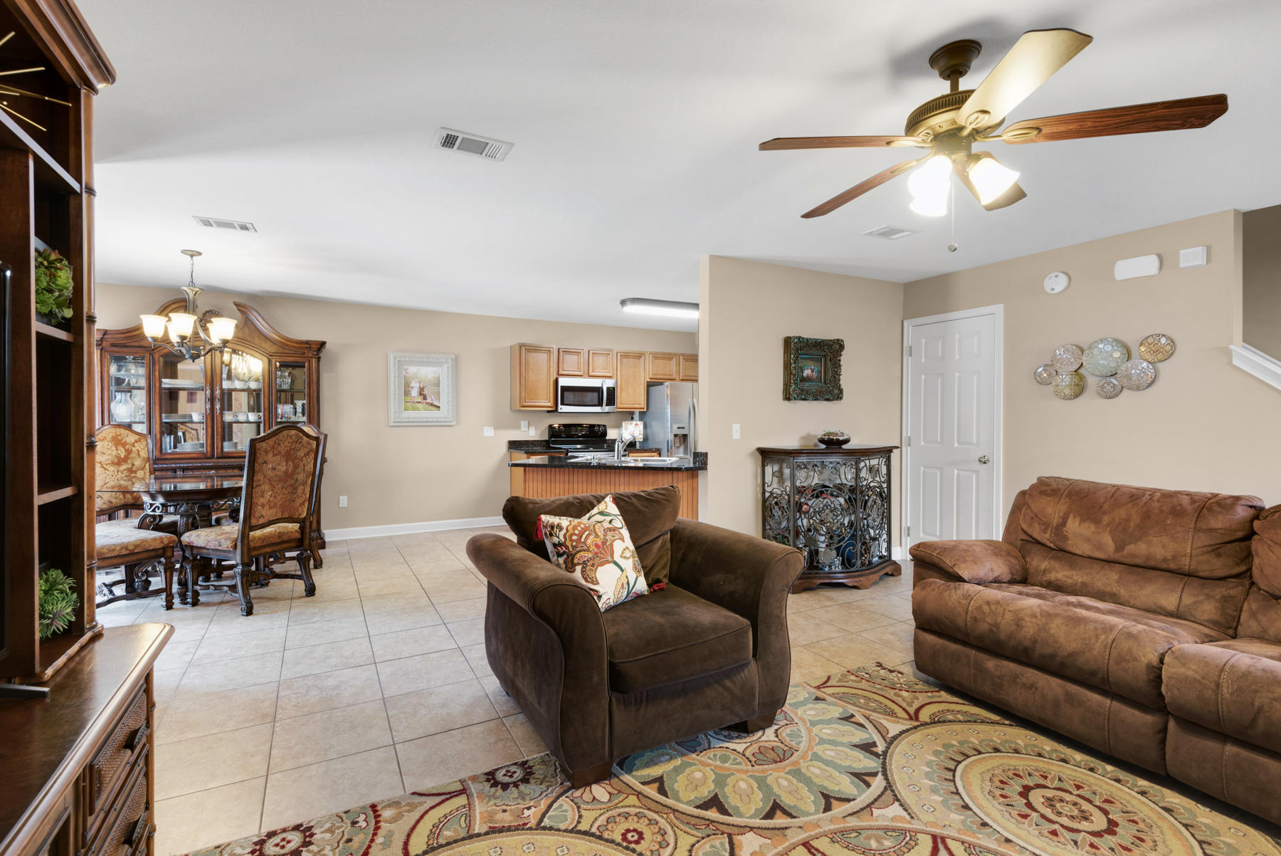 SUMMERWOOD - Residential