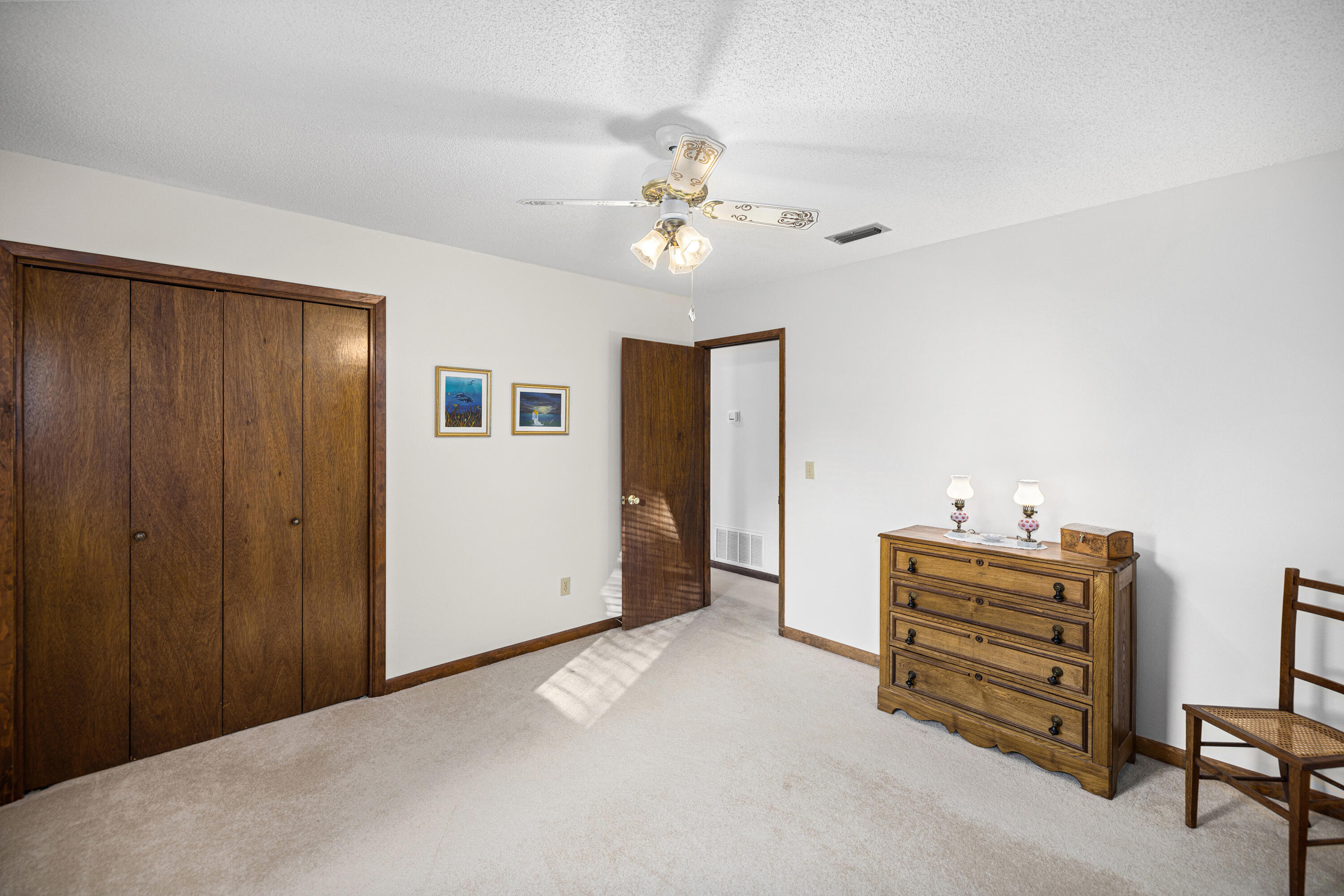 VALPARAISO PINECREST #6 - Residential