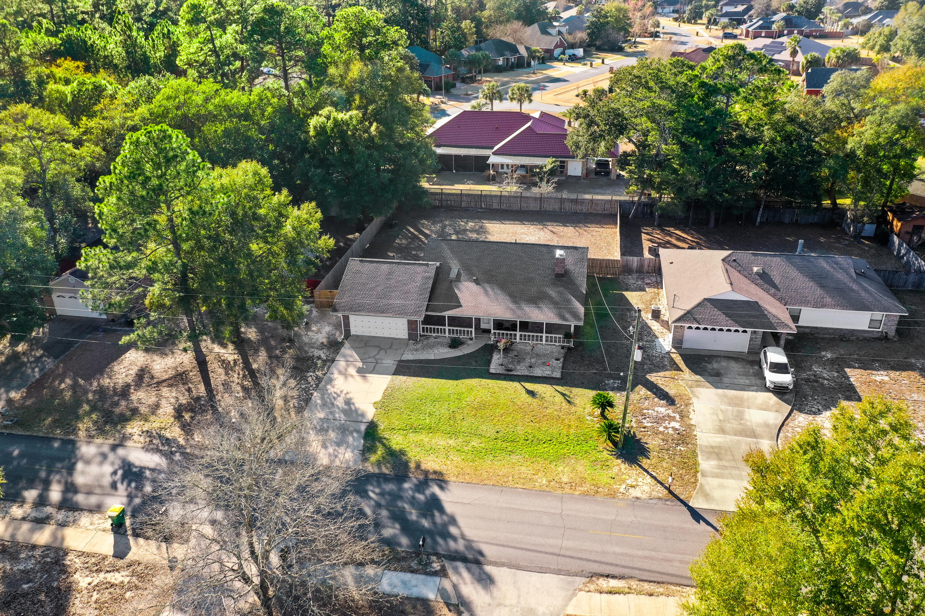 VALPARAISO PINECREST #6 - Residential