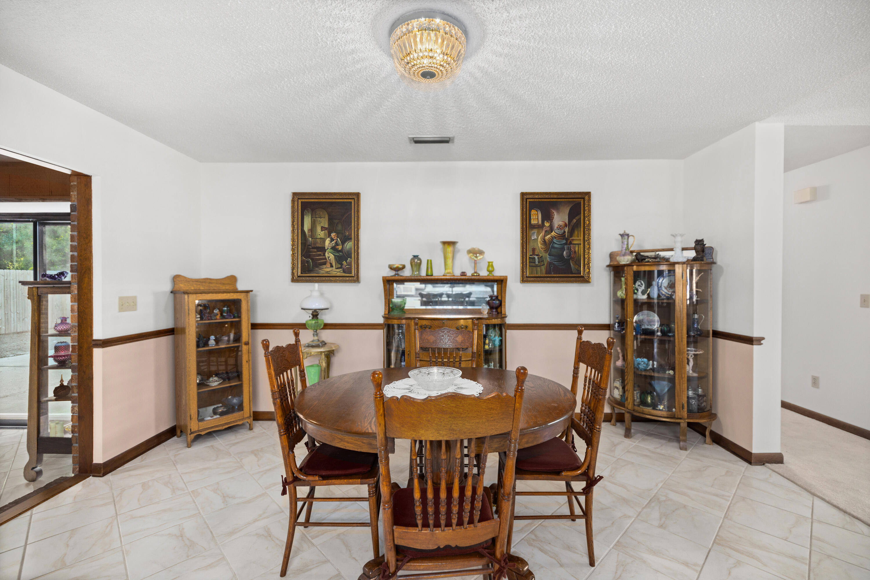 VALPARAISO PINECREST #6 - Residential