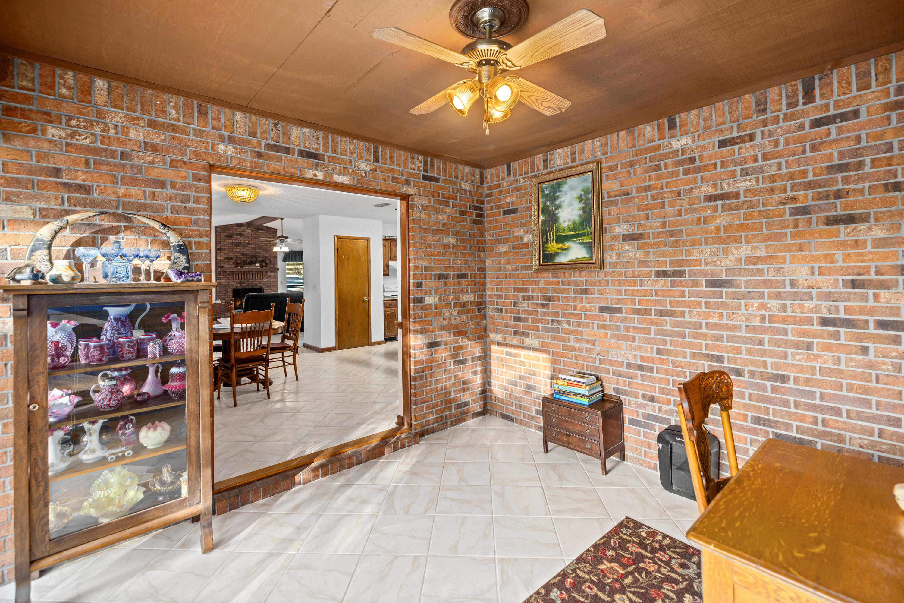 VALPARAISO PINECREST #6 - Residential