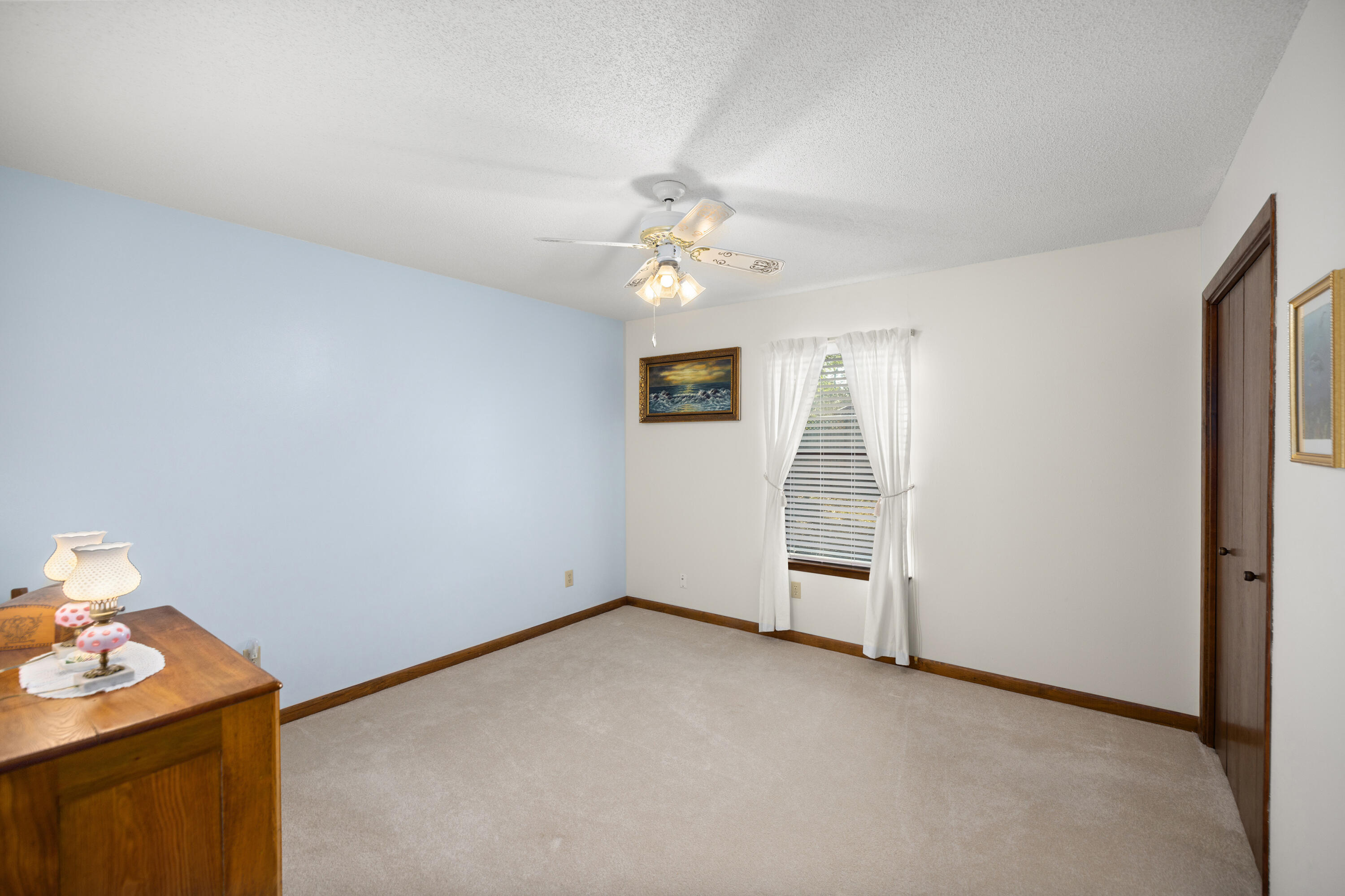 VALPARAISO PINECREST #6 - Residential