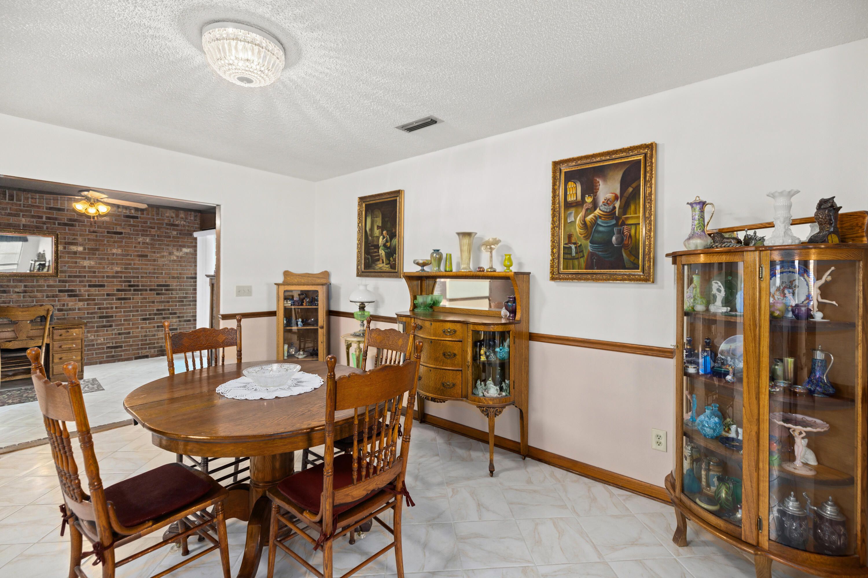 VALPARAISO PINECREST #6 - Residential