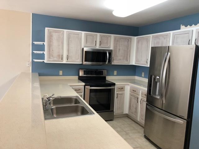 SHELL PARK CONDO - Residential Lease