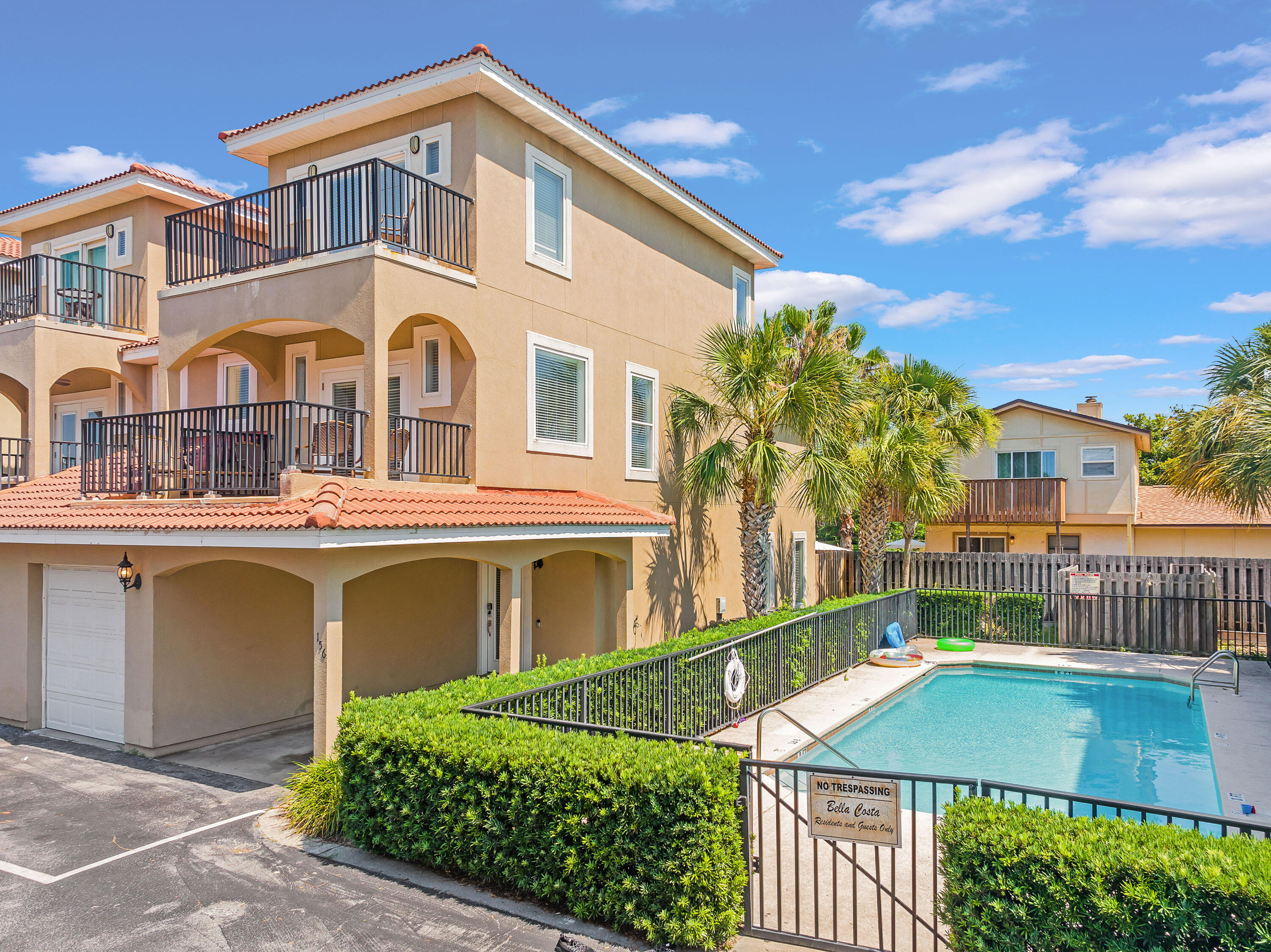 Bella Costa - Residential