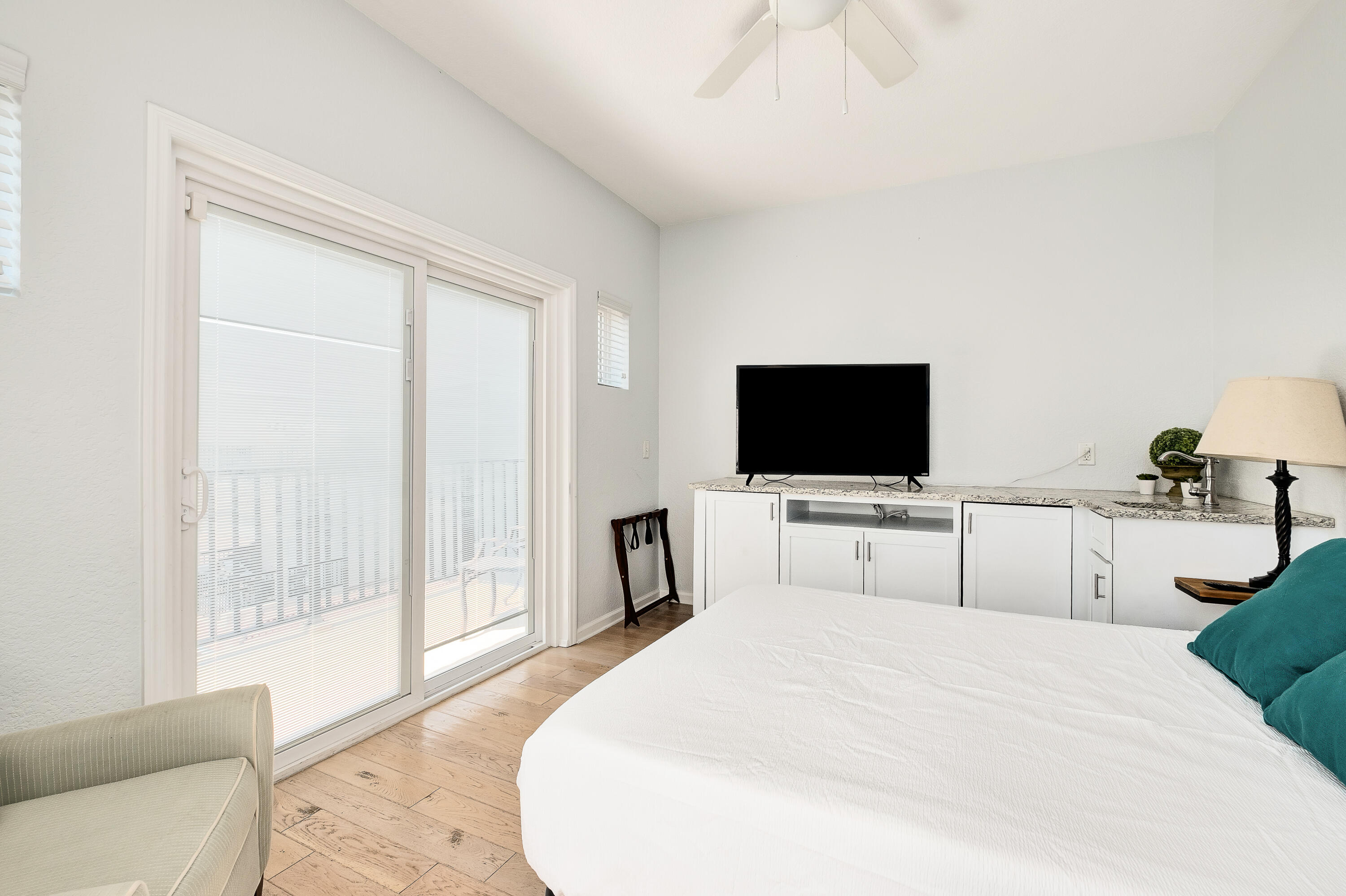 Bella Costa - Residential