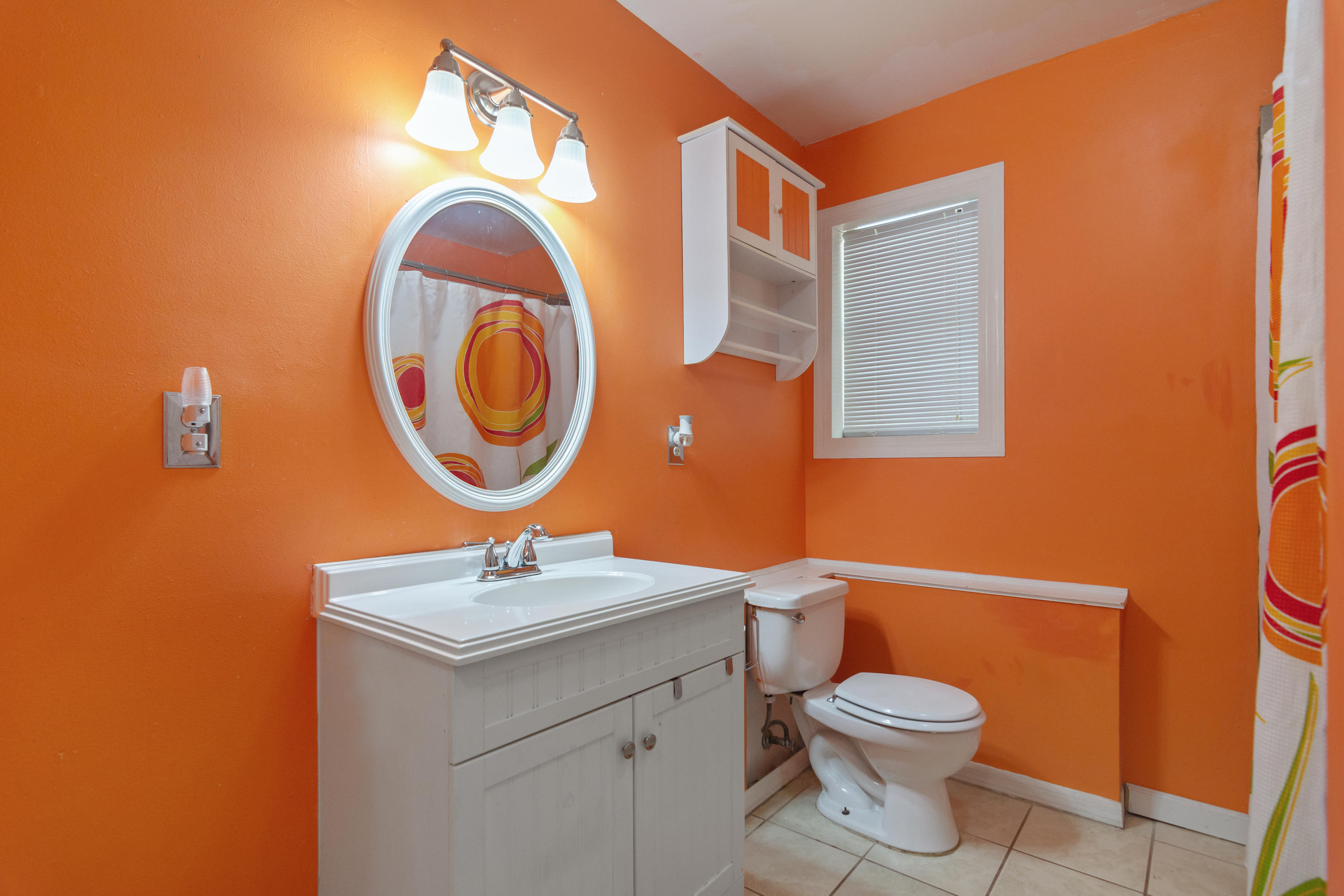 CINCO ADDN TO CRESTVIEW - Residential