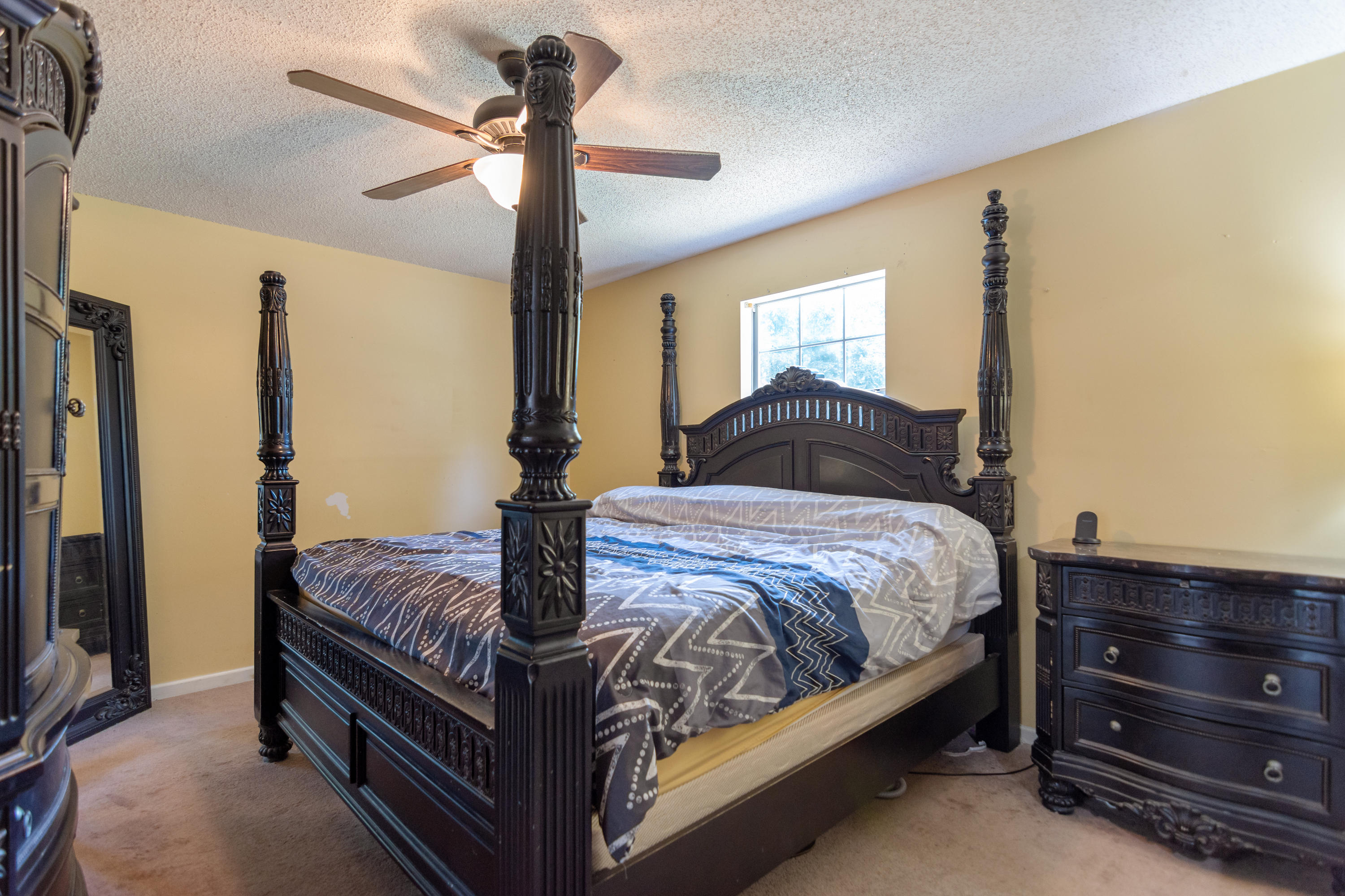 CINCO ADDN TO CRESTVIEW - Residential