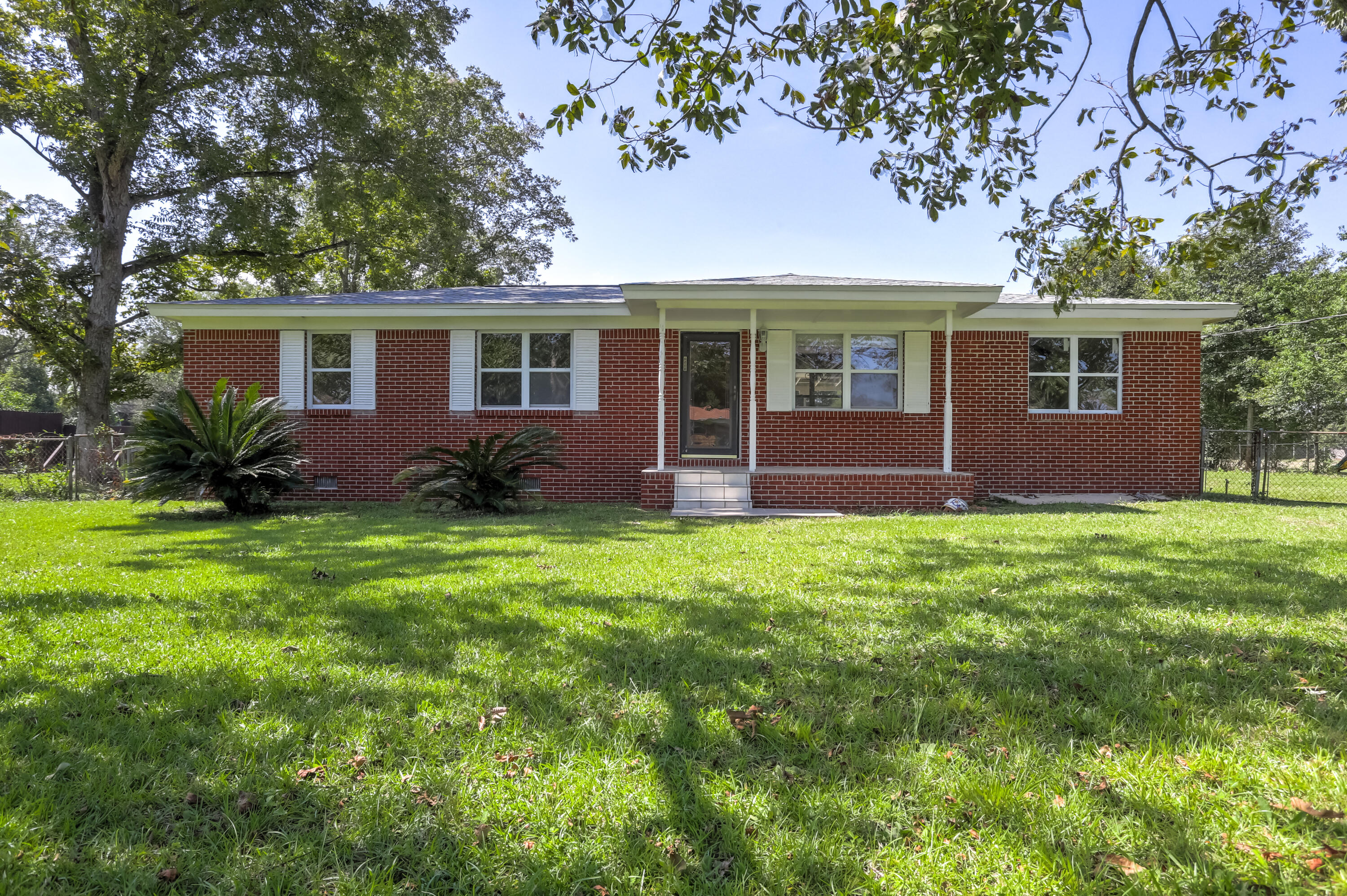 Welcome To Your Dream Home, Nestled In The Heart Of Cantonment, Florida! This Charming 3-Bedroom, 2.5-Bathroom All Brick House Is The Perfect Place To Create Lasting Memories As You Embark On Your Journey As A First-Time Homeowner Or Those Looking To Downsize. With Its Fantastic Location And Comfortable Living Space, This Property Is Sure To Exceed Your Expectations.As You Step Inside, You'll Immediately Notice The Open Floor Plan And Beautiful Wood Flooring Throughout And Fresh Paint. The Kitchen And Living Room Combo Offers A Seamless Flow For Easy Entertaining And Everyday Living. The Kitchen Itself Is Well-Appointed With Tile Floors And Plenty Of Storage Space.