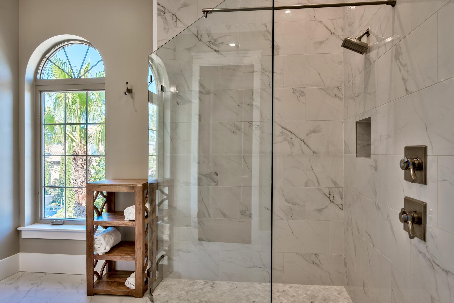 SAINT TROPEZ - Residential