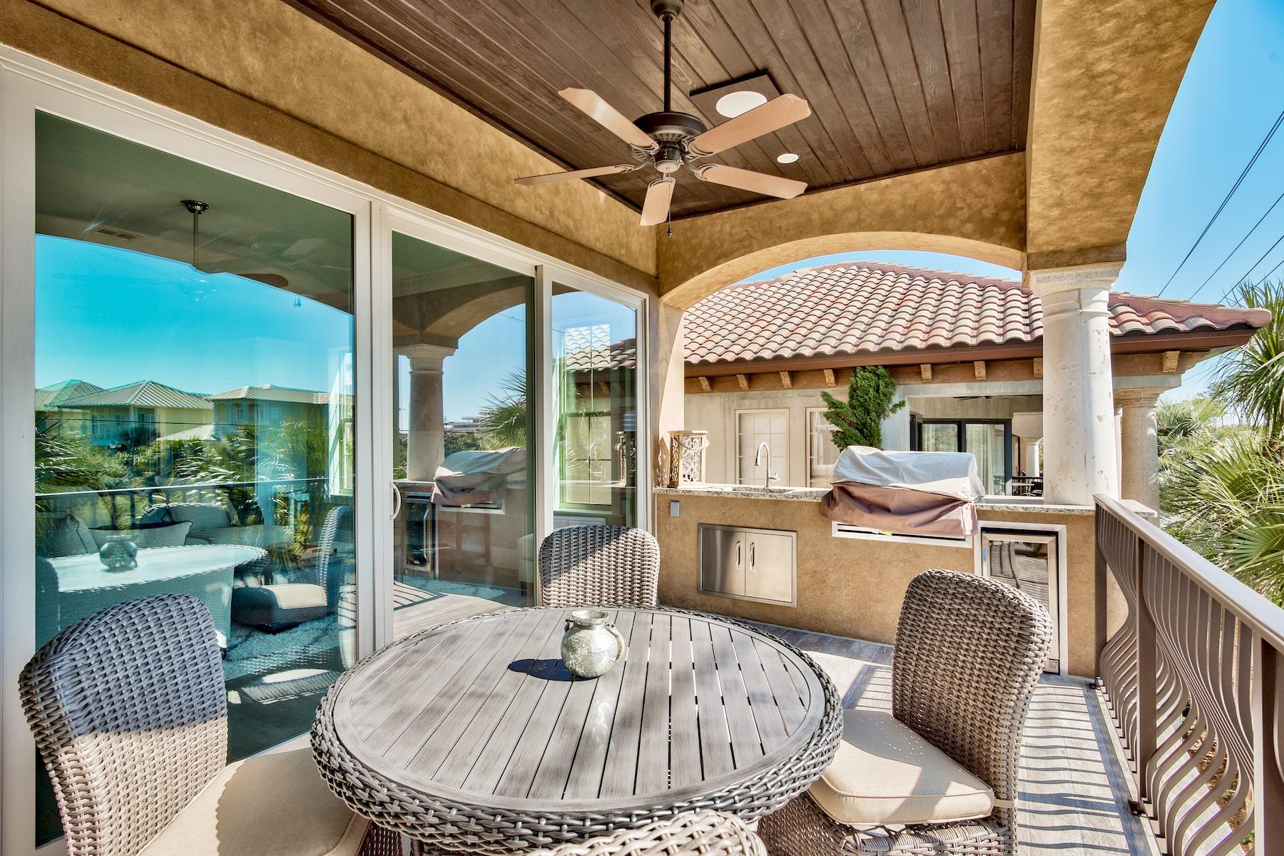 SAINT TROPEZ - Residential