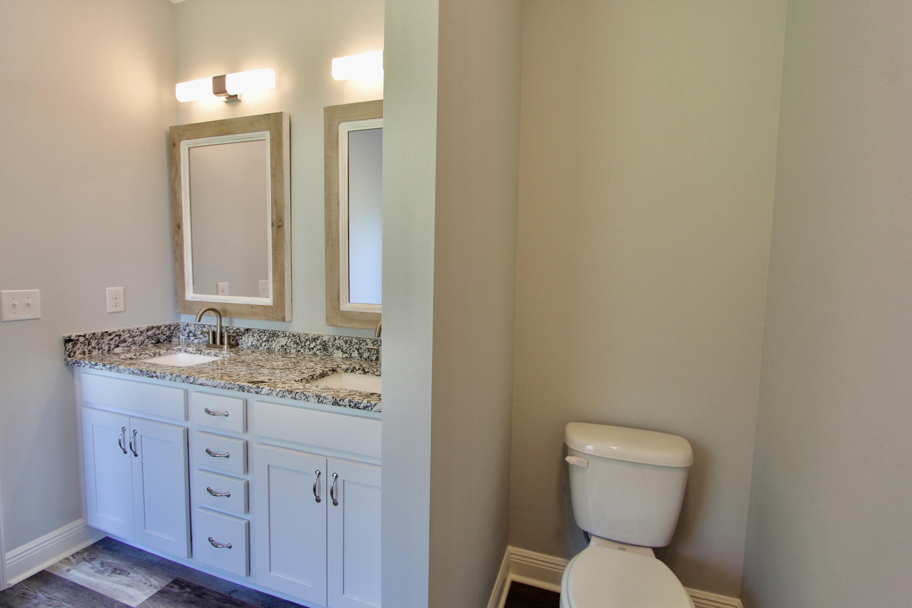 GARDEN CITY - Residential