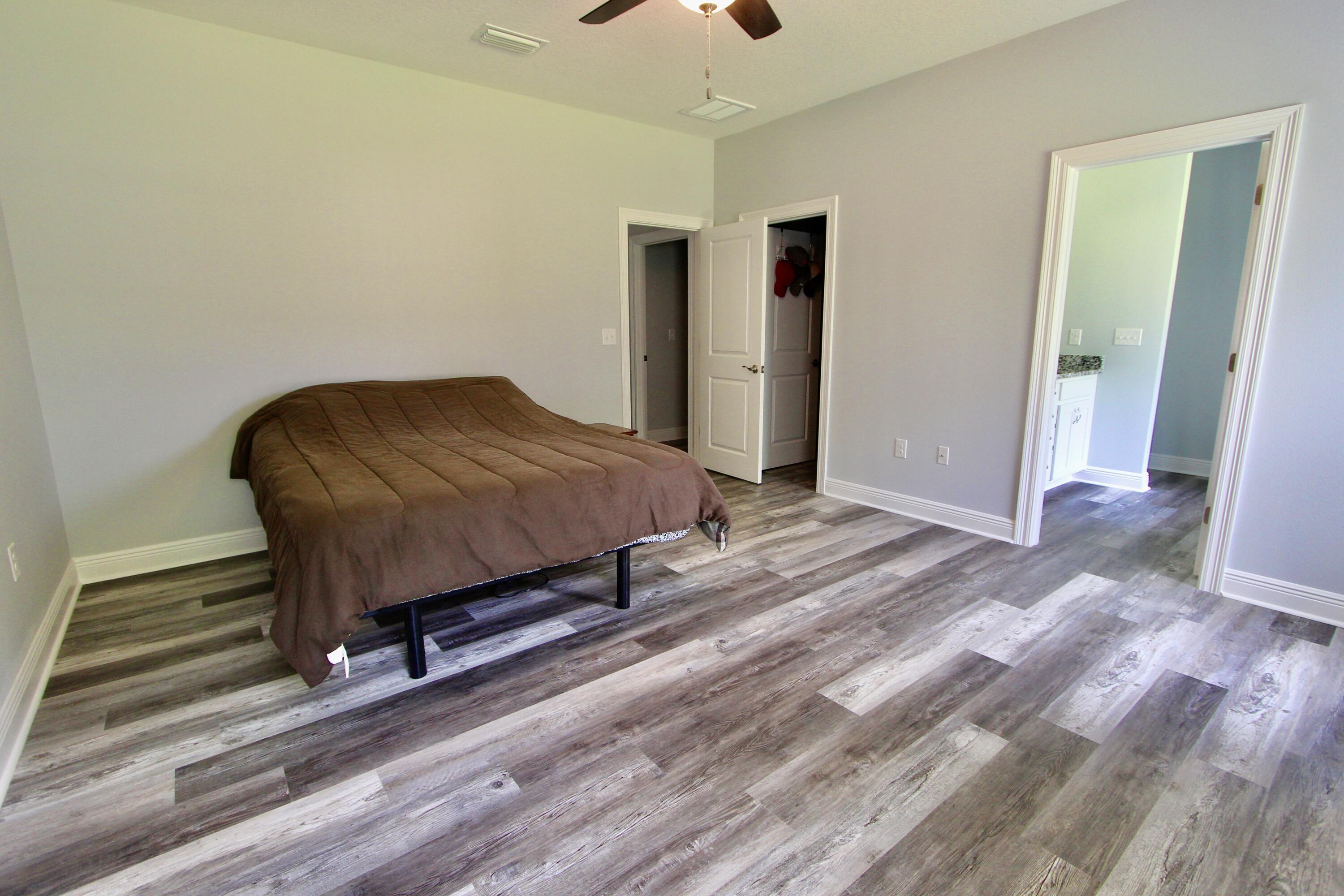 GARDEN CITY - Residential