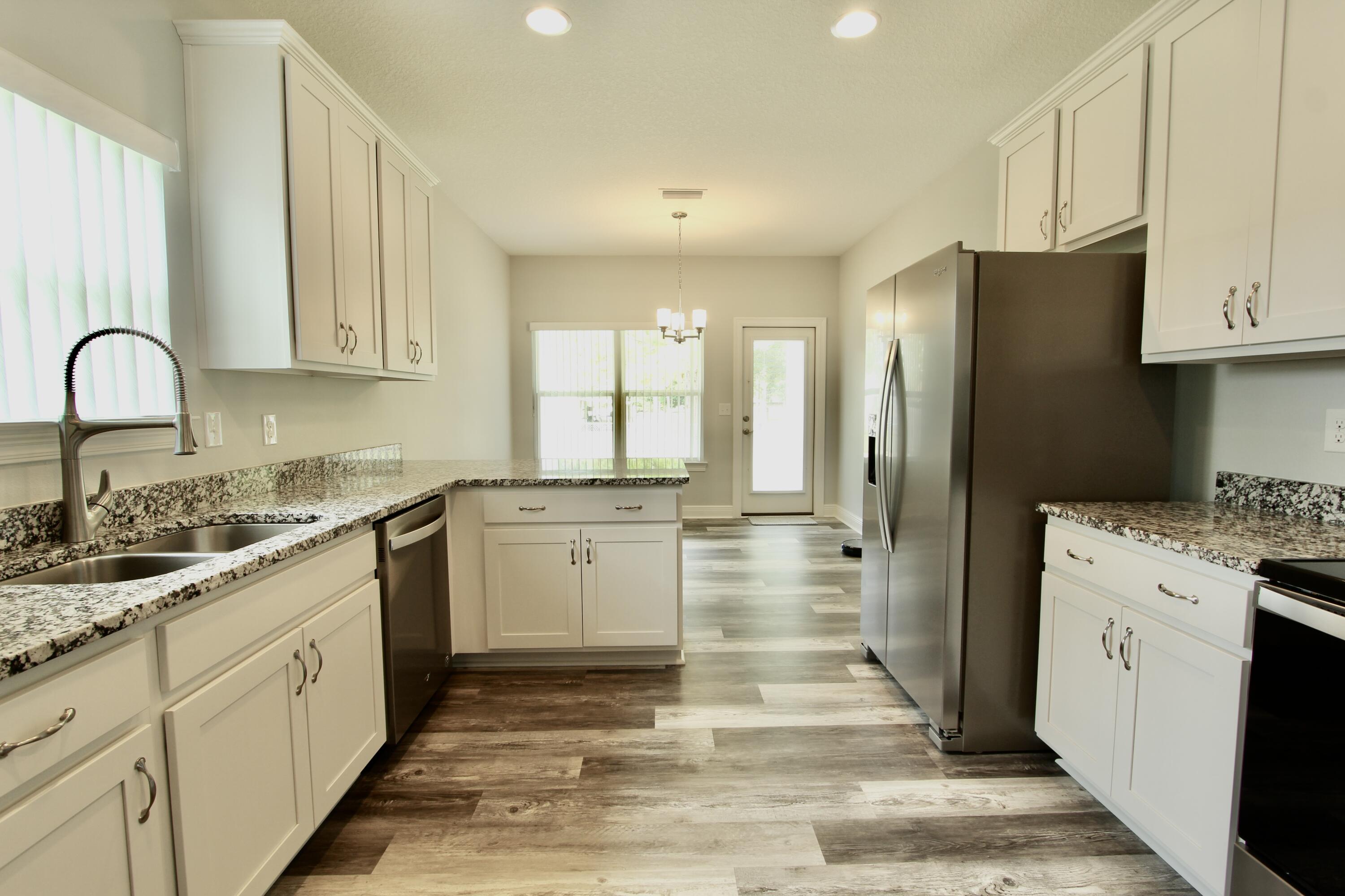 GARDEN CITY - Residential