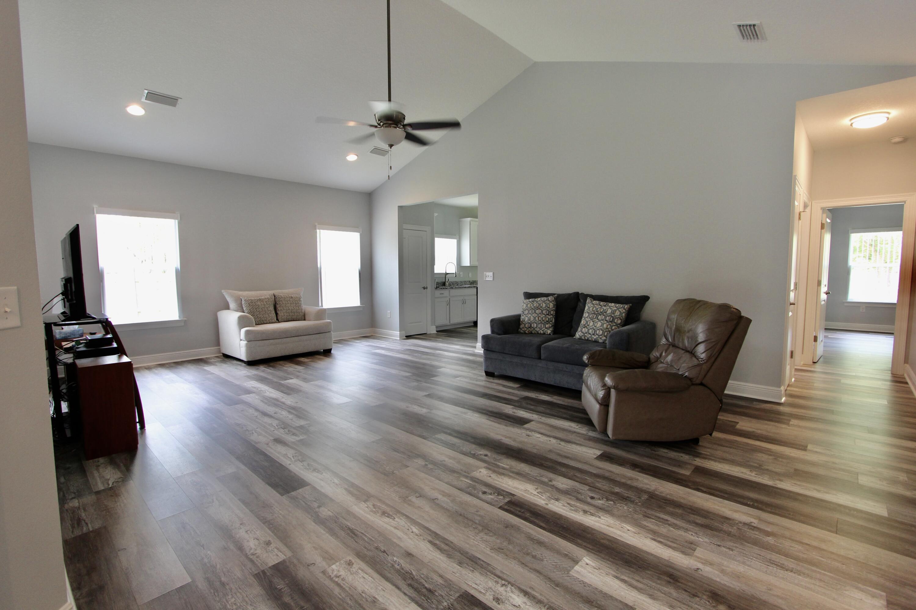 GARDEN CITY - Residential