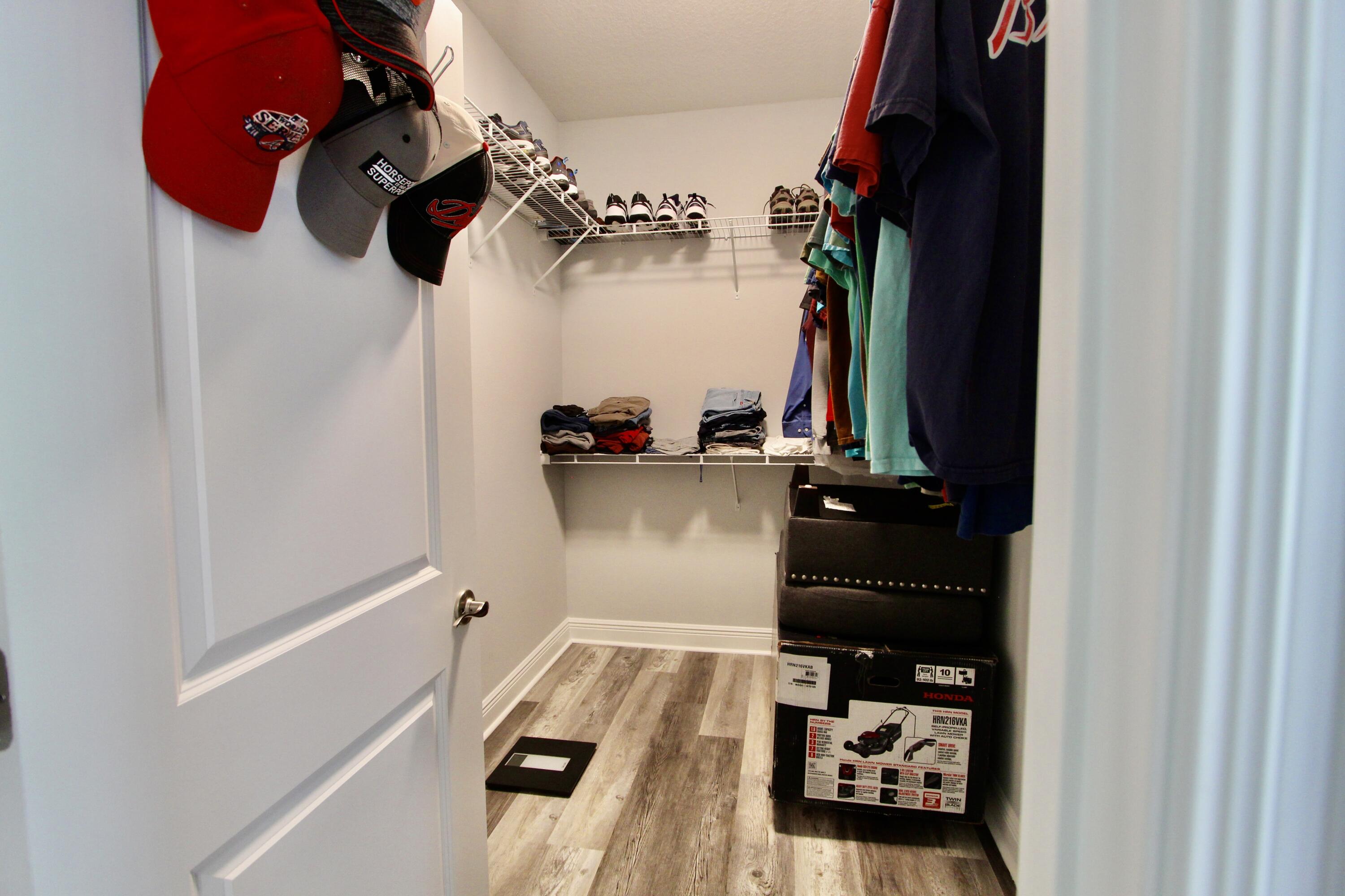 GARDEN CITY - Residential