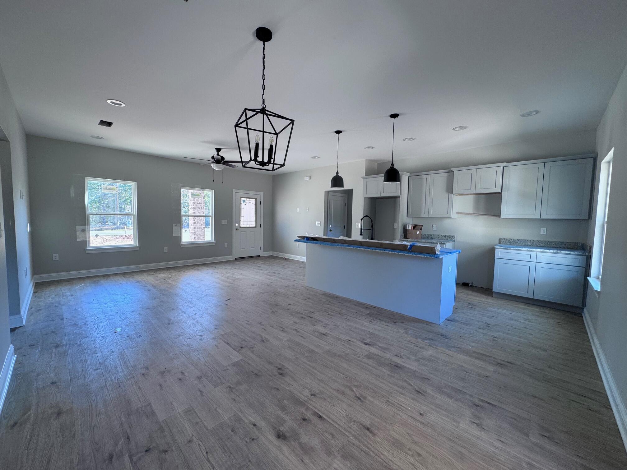 HOLLY GROVE EAST - Residential