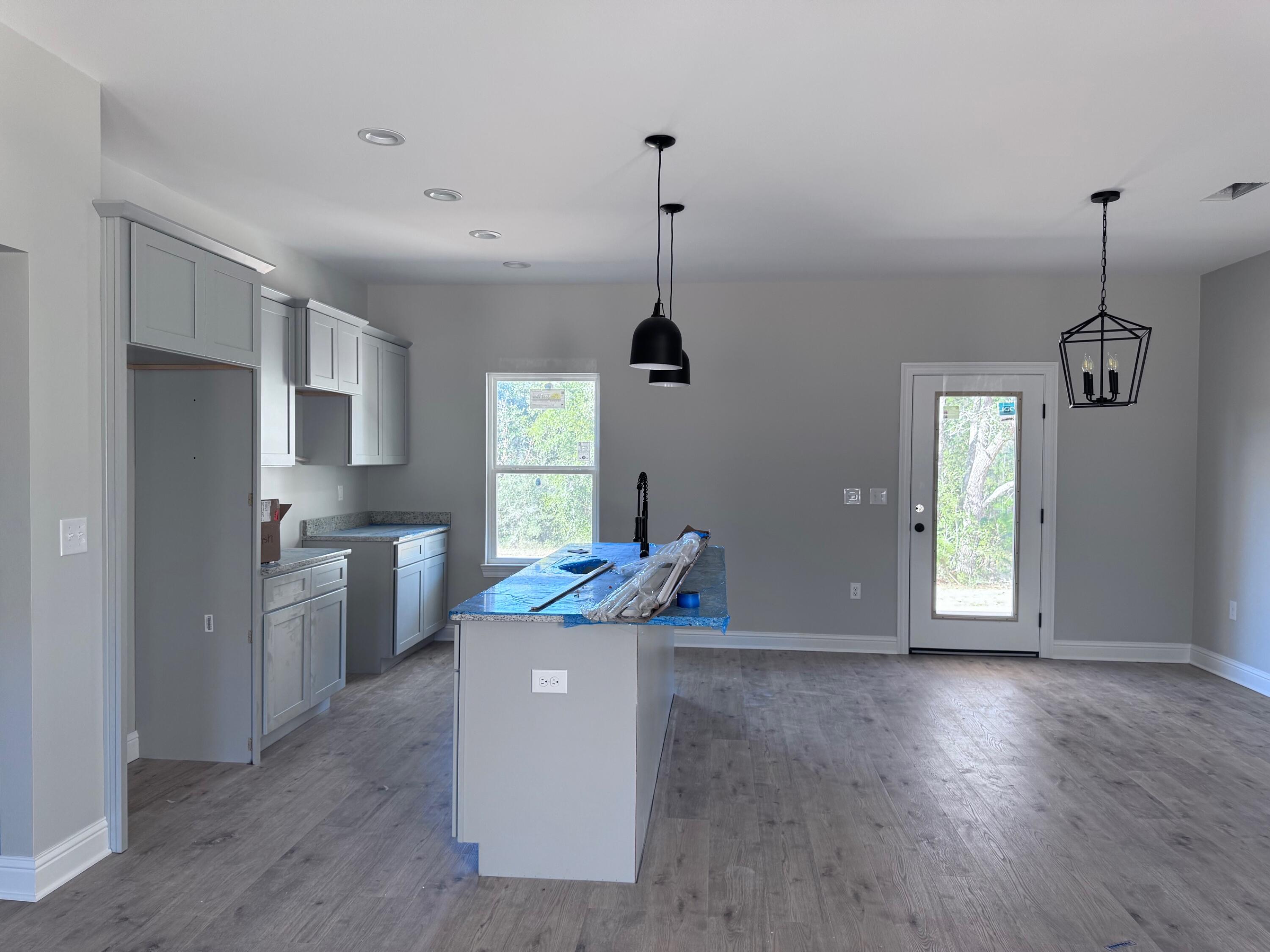 HOLLY GROVE EAST - Residential