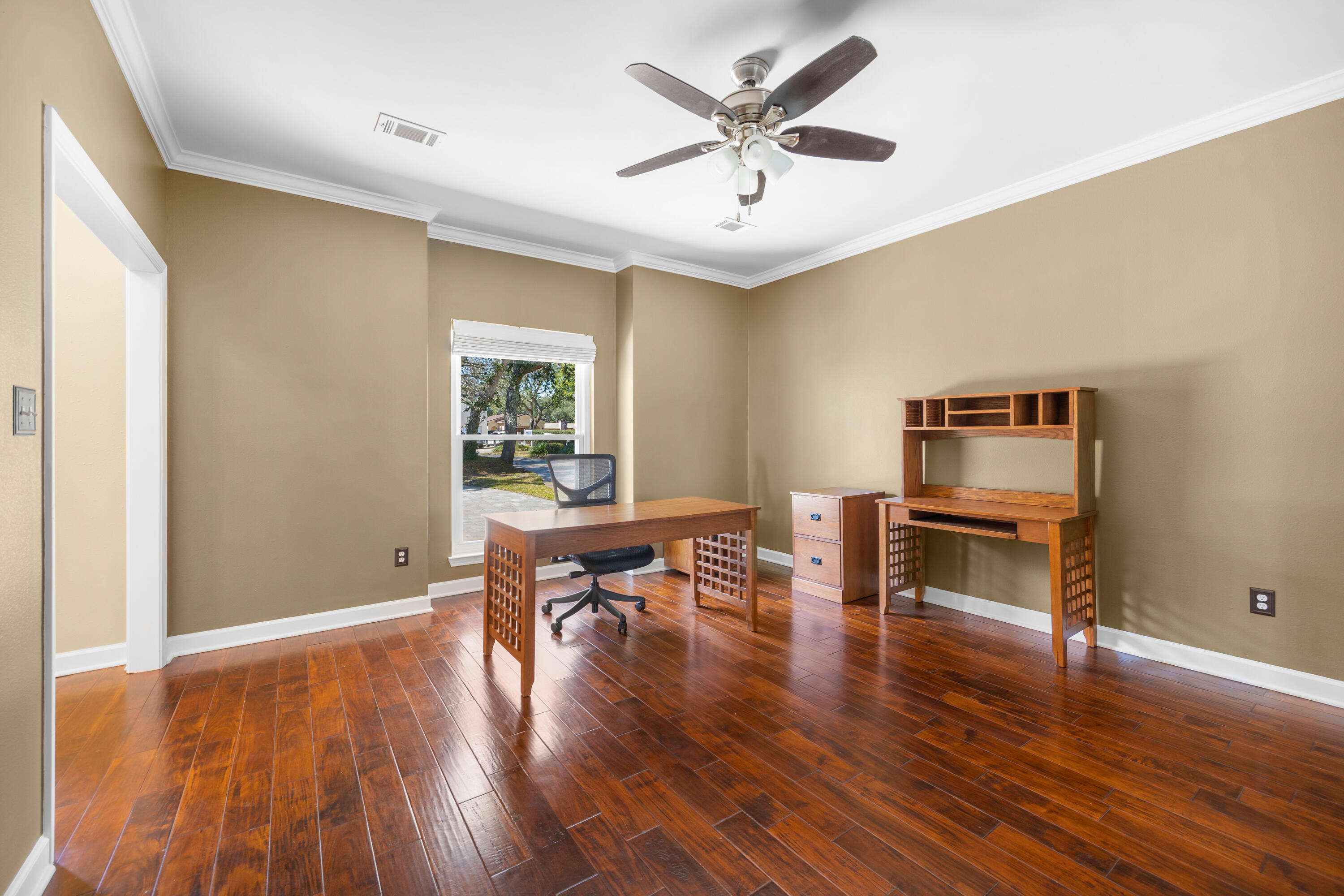 LAKE LORRAINE GARDENS - Residential
