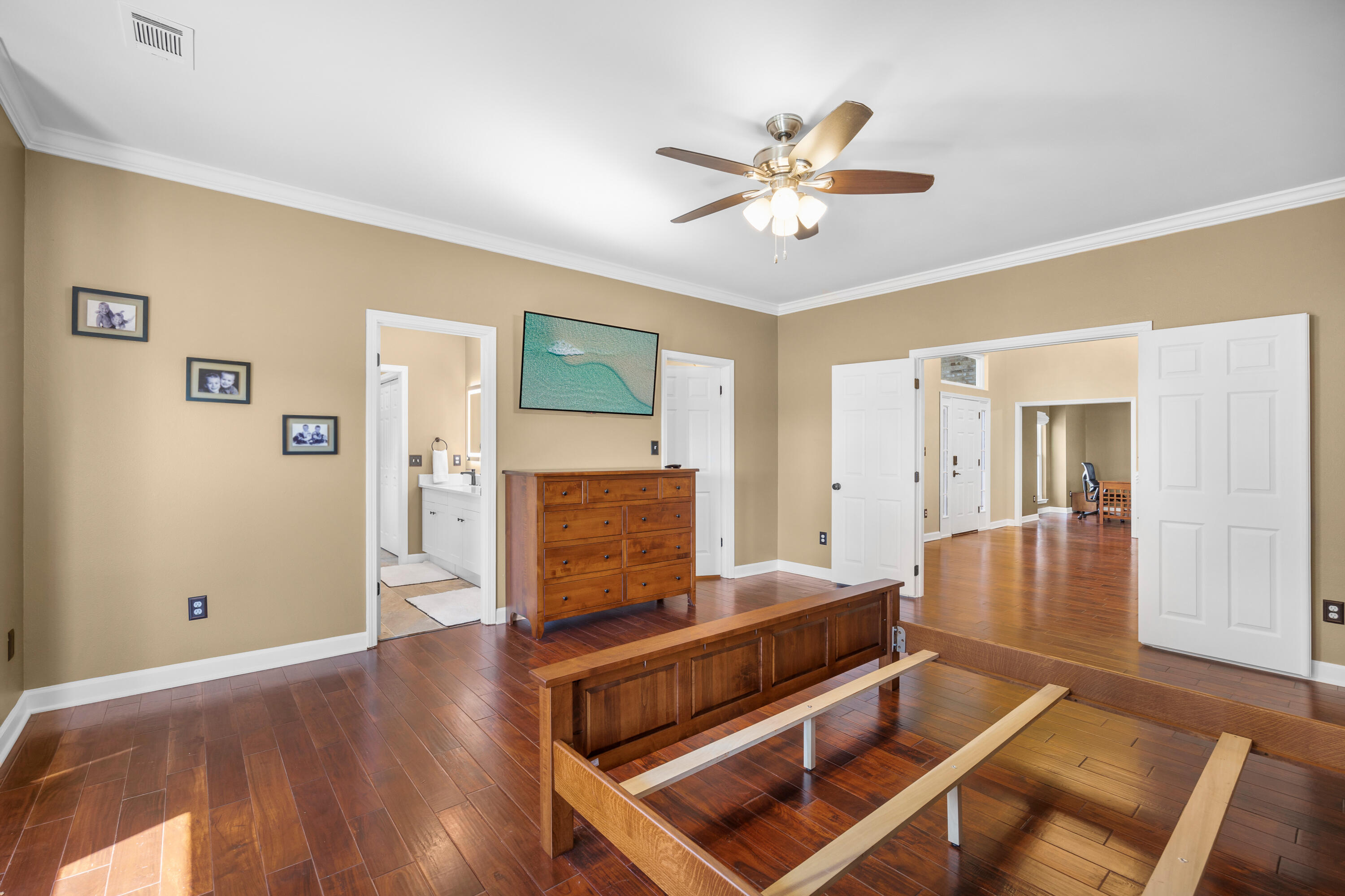LAKE LORRAINE GARDENS - Residential