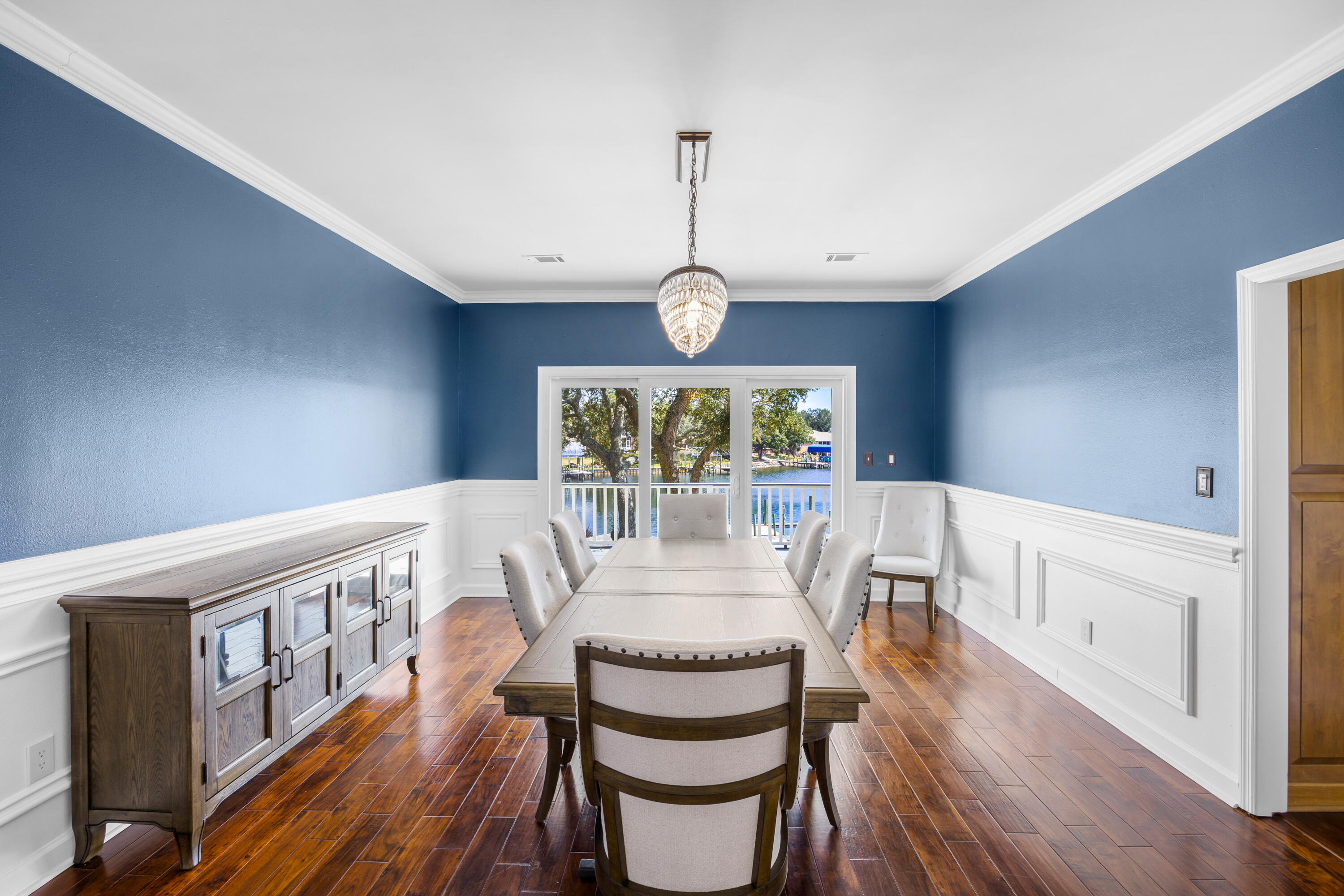 LAKE LORRAINE GARDENS - Residential