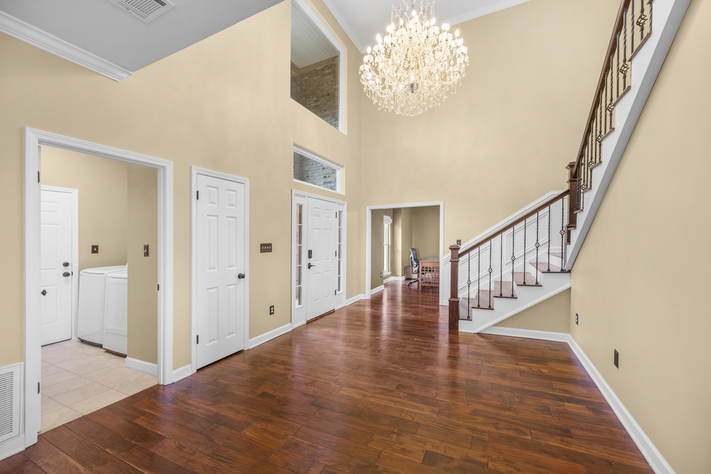 LAKE LORRAINE GARDENS - Residential
