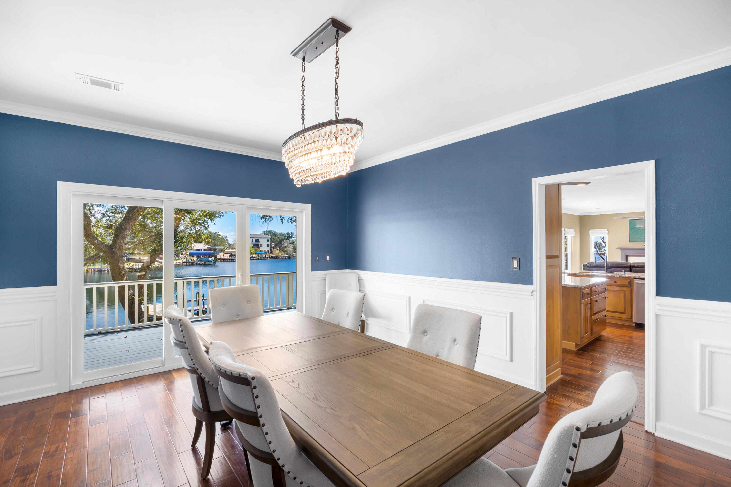 LAKE LORRAINE GARDENS - Residential