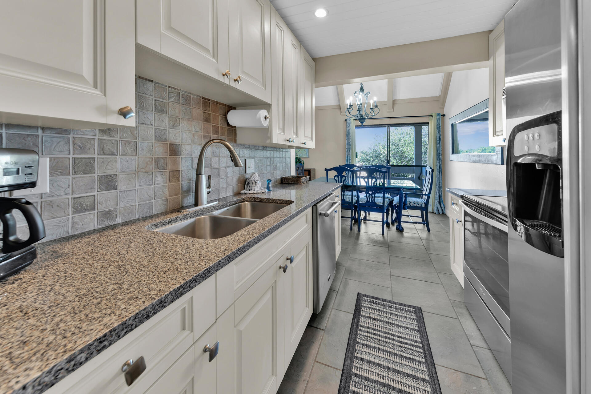 SEASCAPE CONDO GARDEN VILLA - Residential