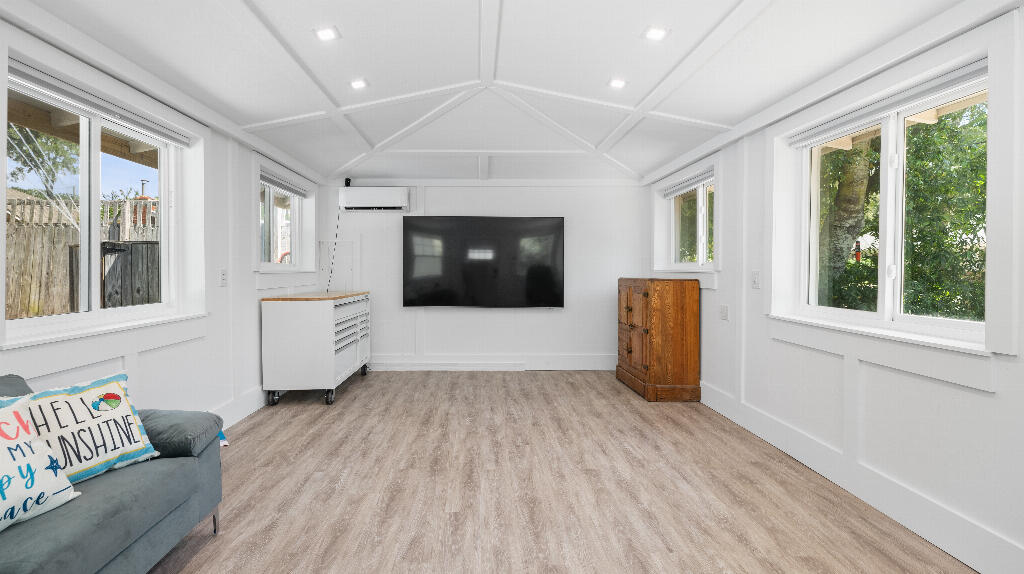 Not in Subdivision - Residential