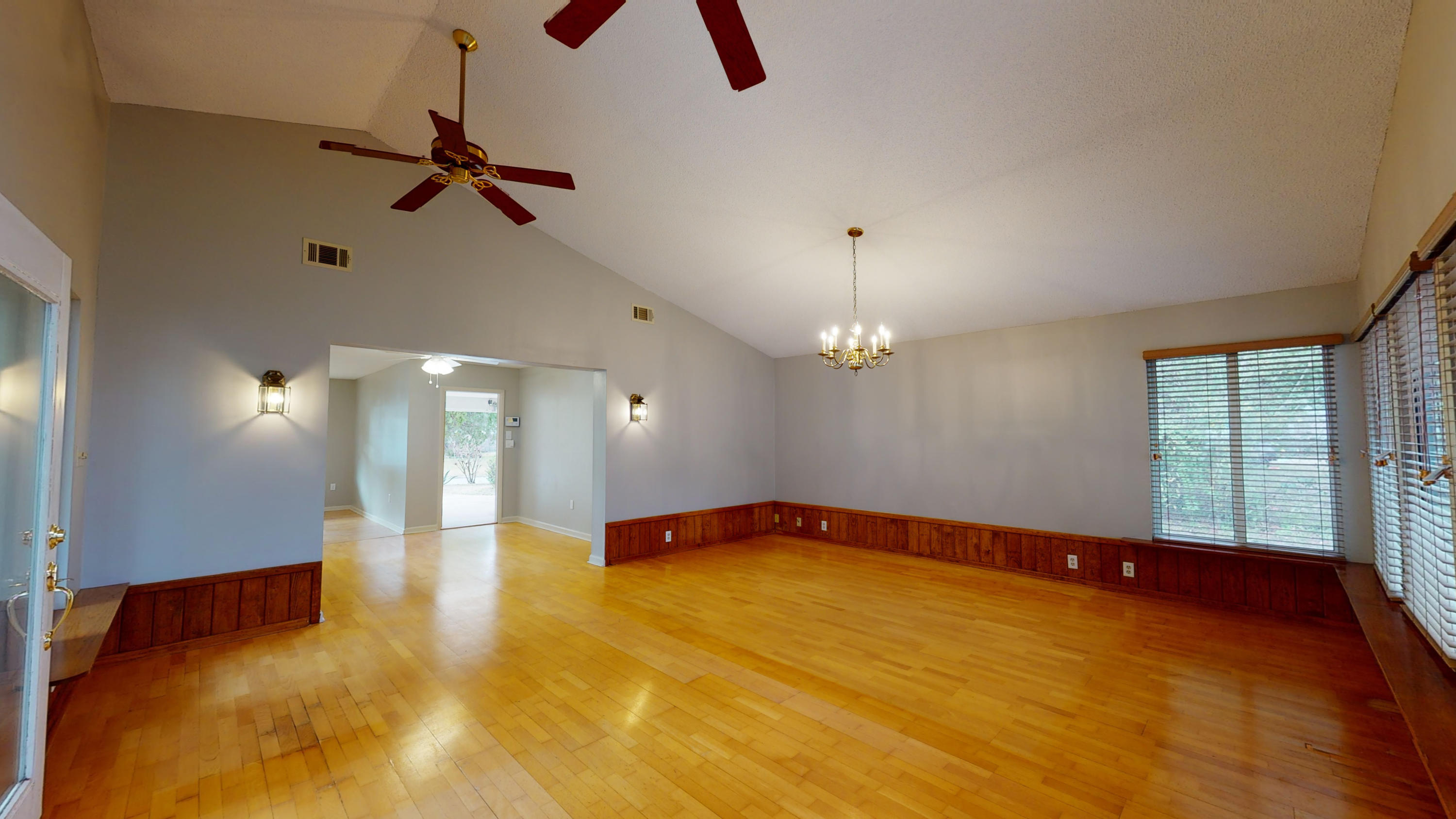 OLDE FORT WALTON (242201.00) - Residential