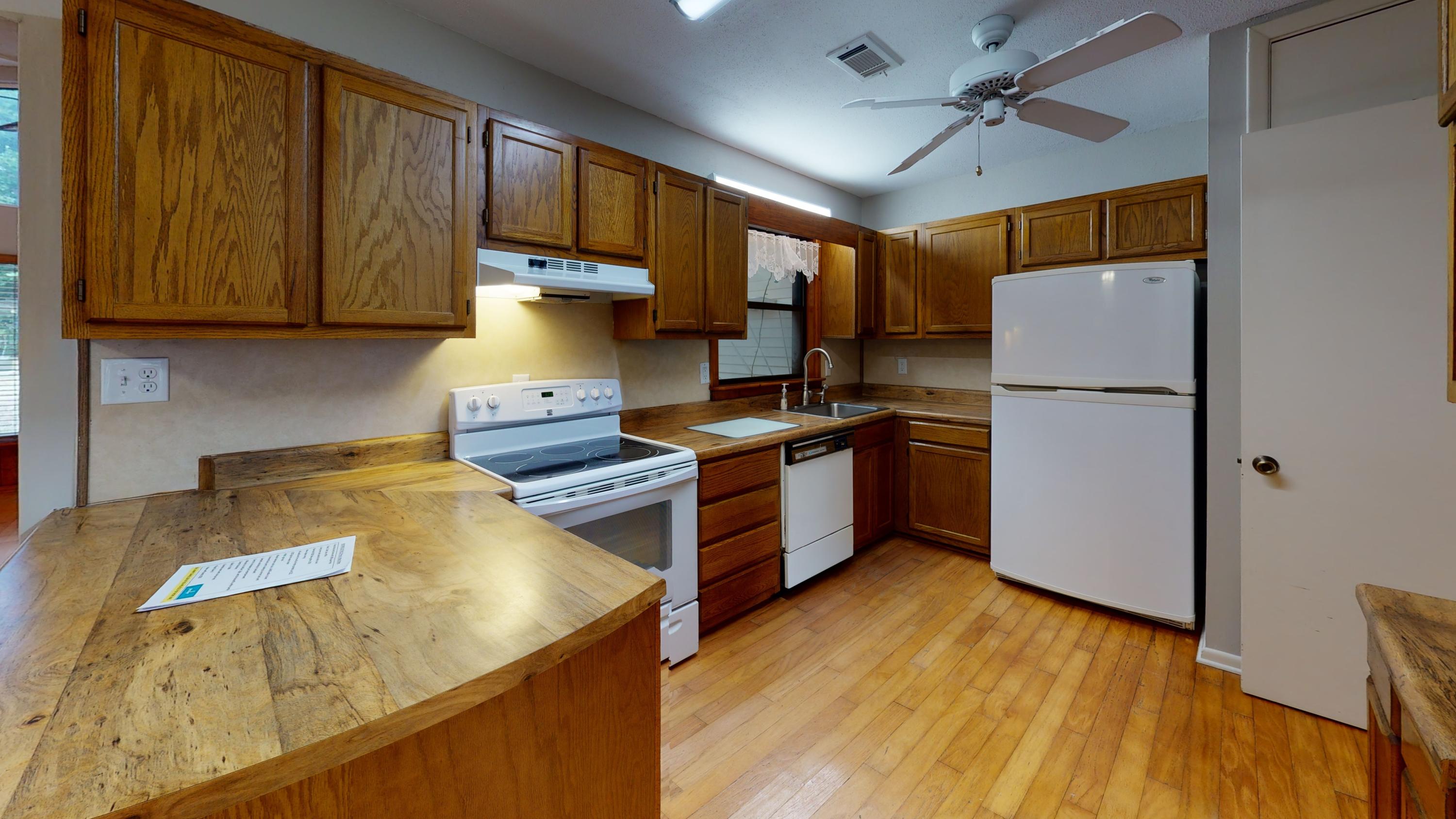 OLDE FORT WALTON (242201.00) - Residential