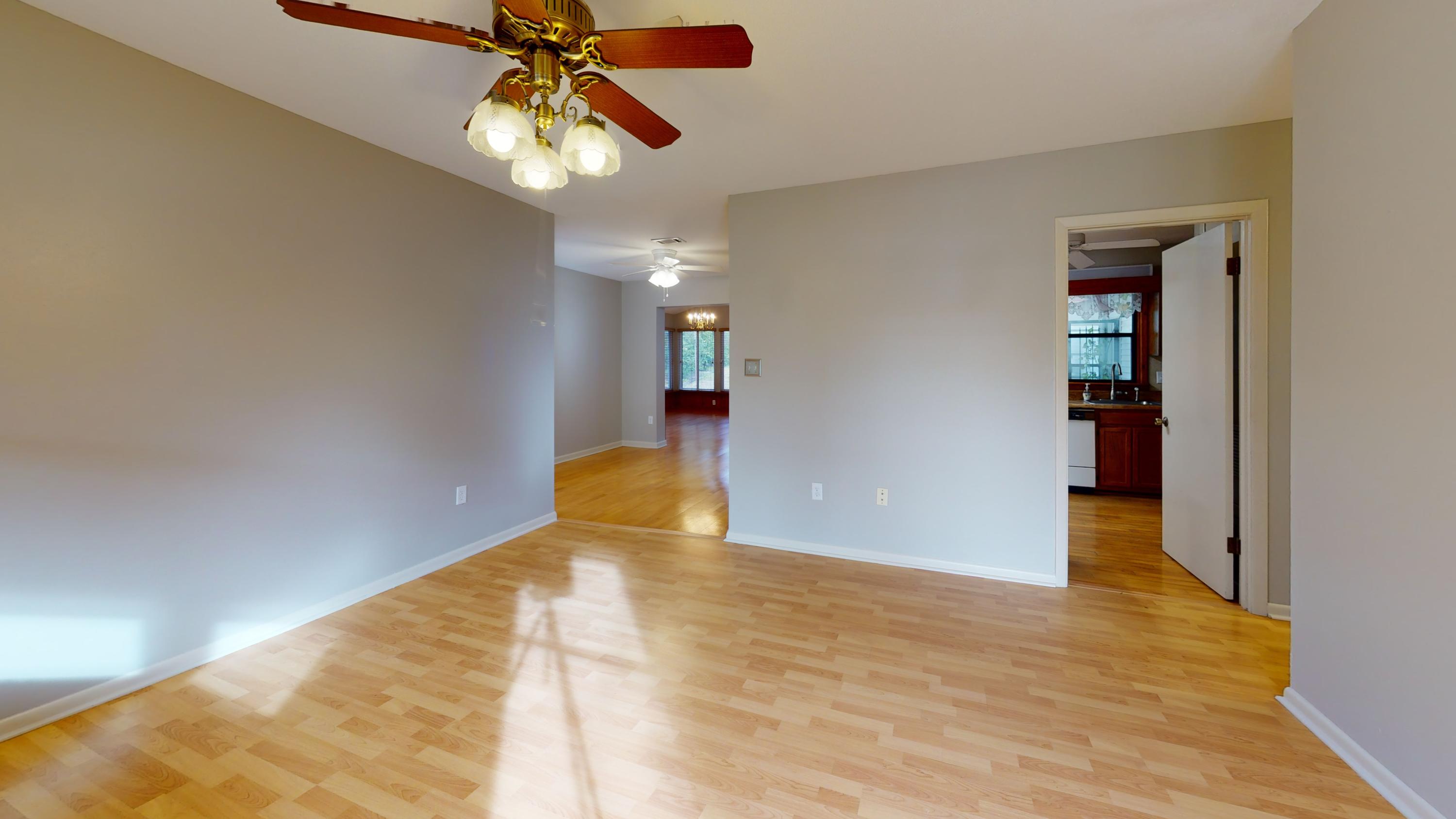 OLDE FORT WALTON (242201.00) - Residential