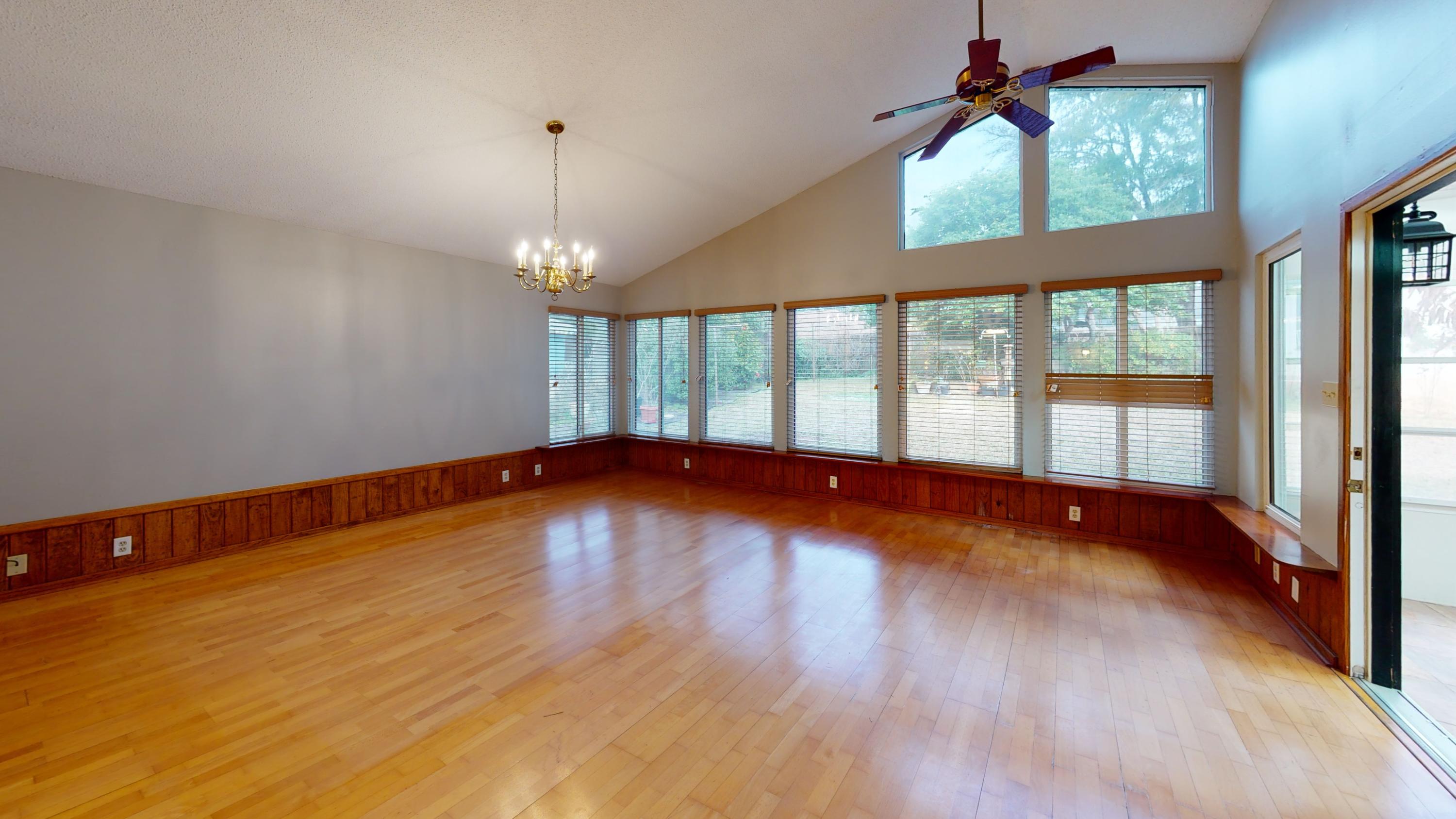 OLDE FORT WALTON (242201.00) - Residential