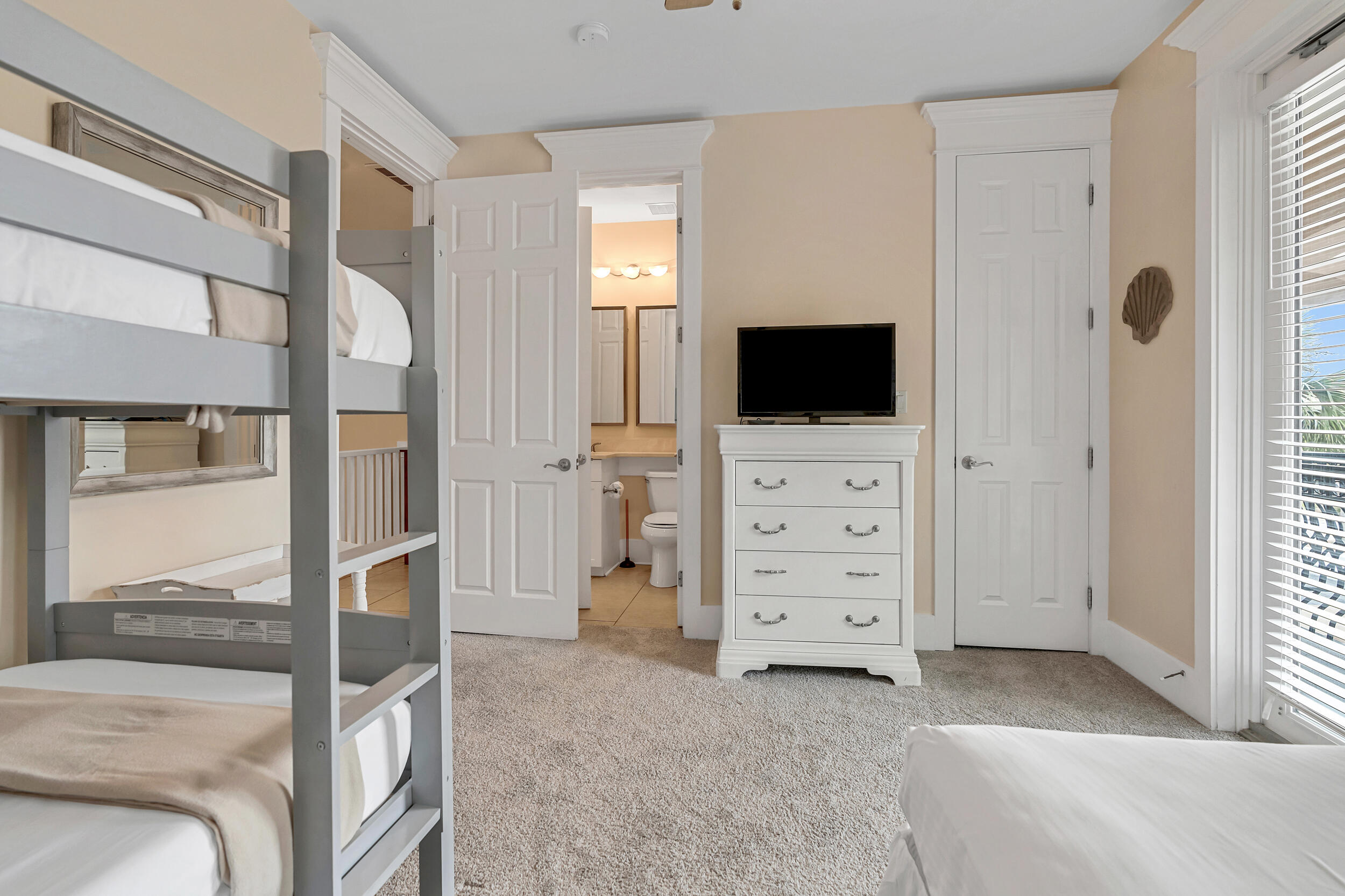MIRAMAR BEACH VILLAS - Residential