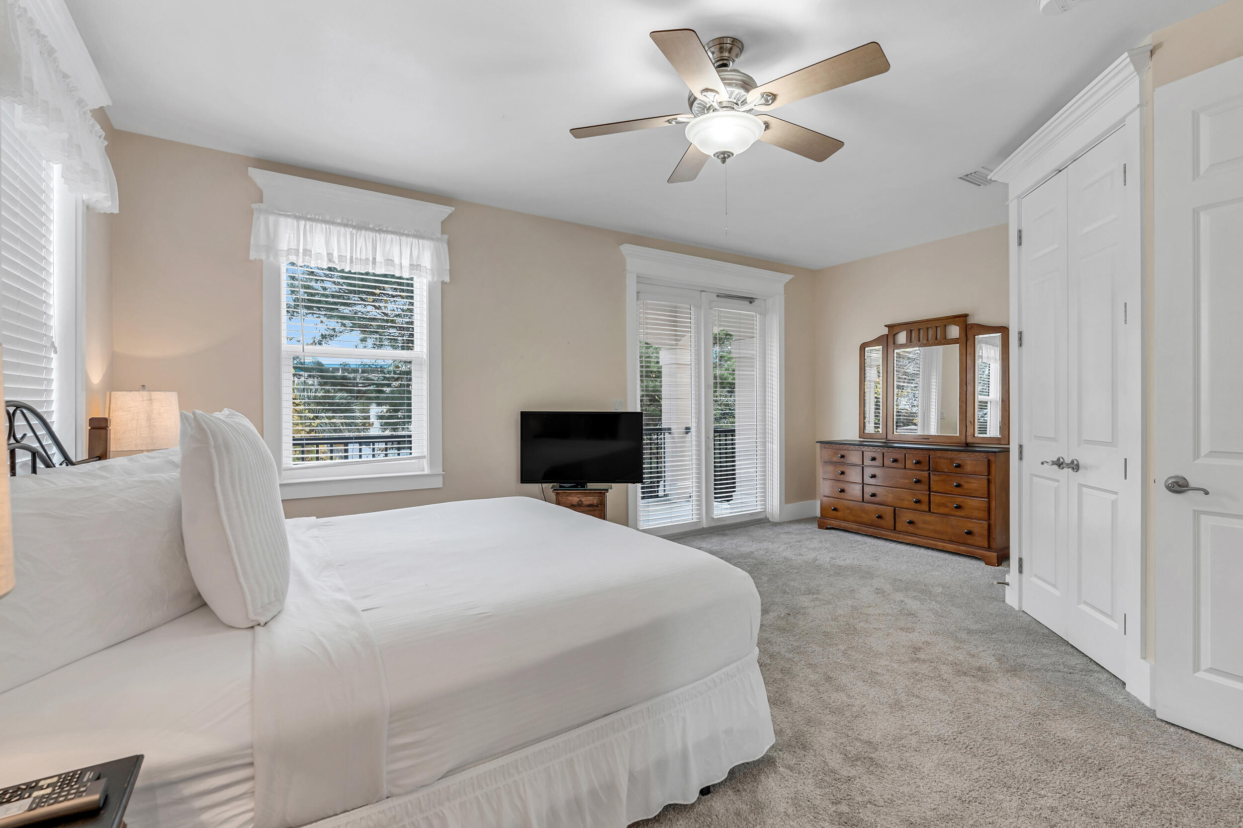 MIRAMAR BEACH VILLAS - Residential