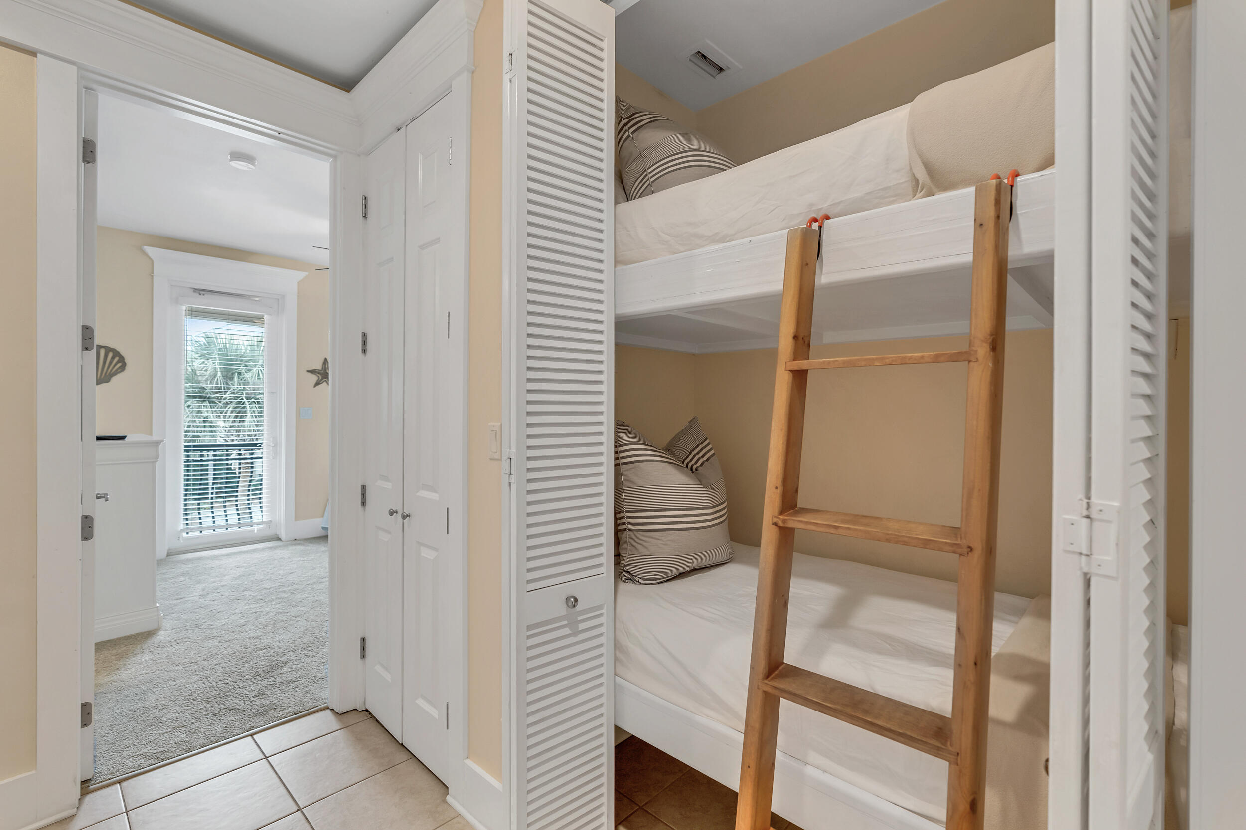MIRAMAR BEACH VILLAS - Residential
